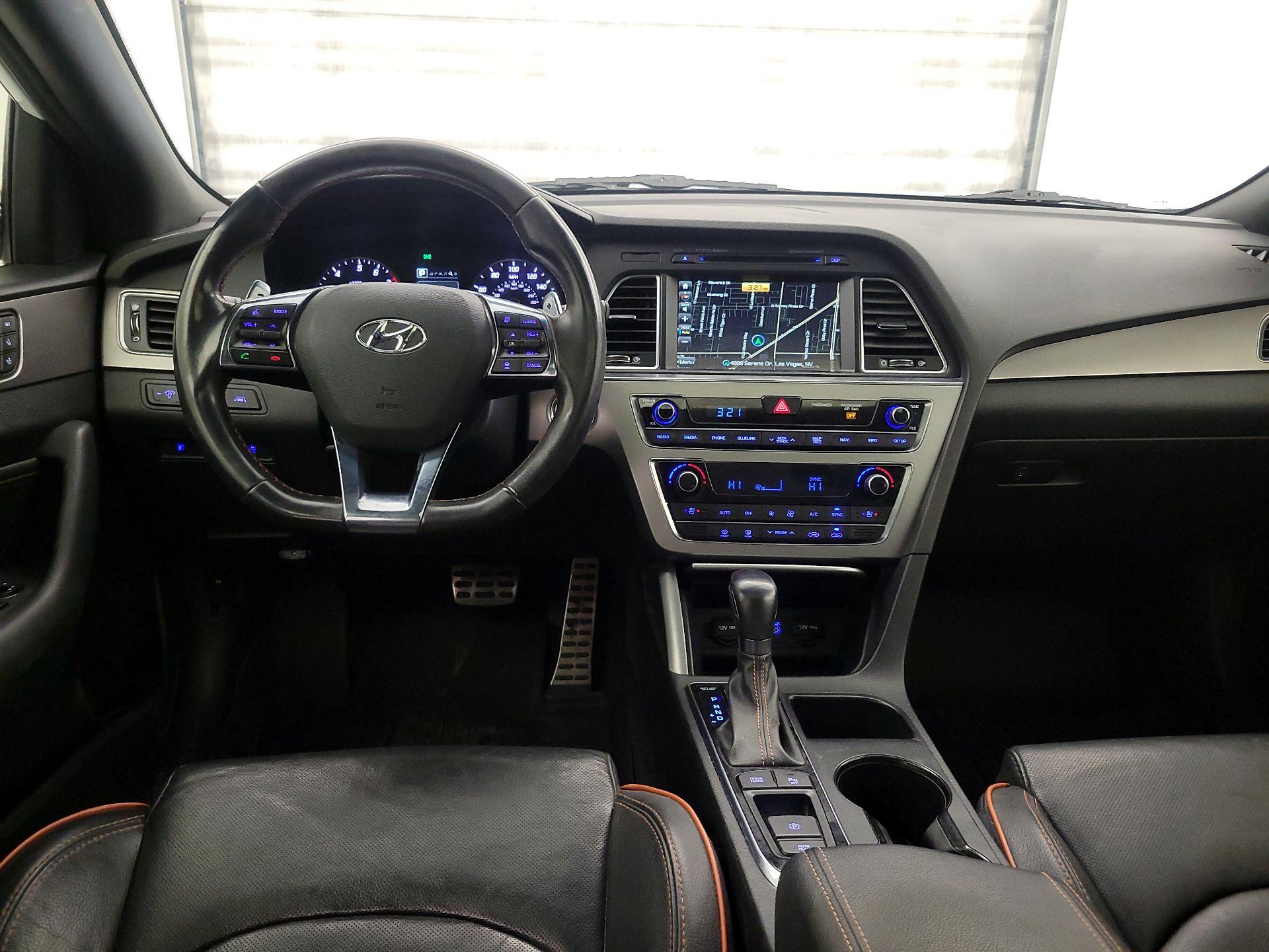 Thumbnail: 2015 Hyundai Sonata - 9