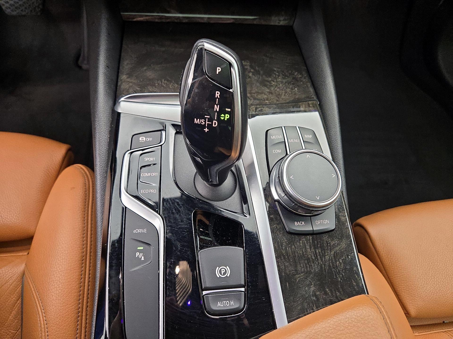 Thumbnail: 2019 BMW 5 Series - 18