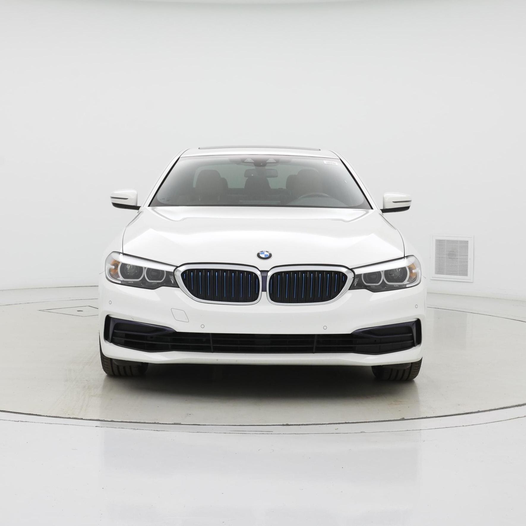 Thumbnail: 2019 BMW 5 Series - 5
