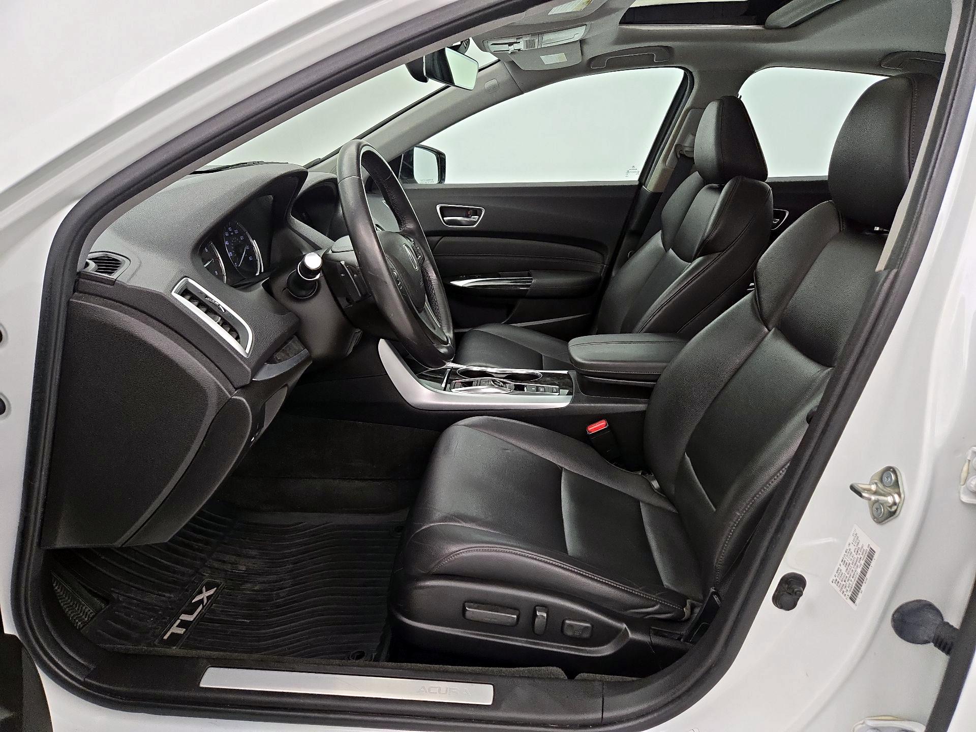 Thumbnail: 2018 Acura TLX - 11