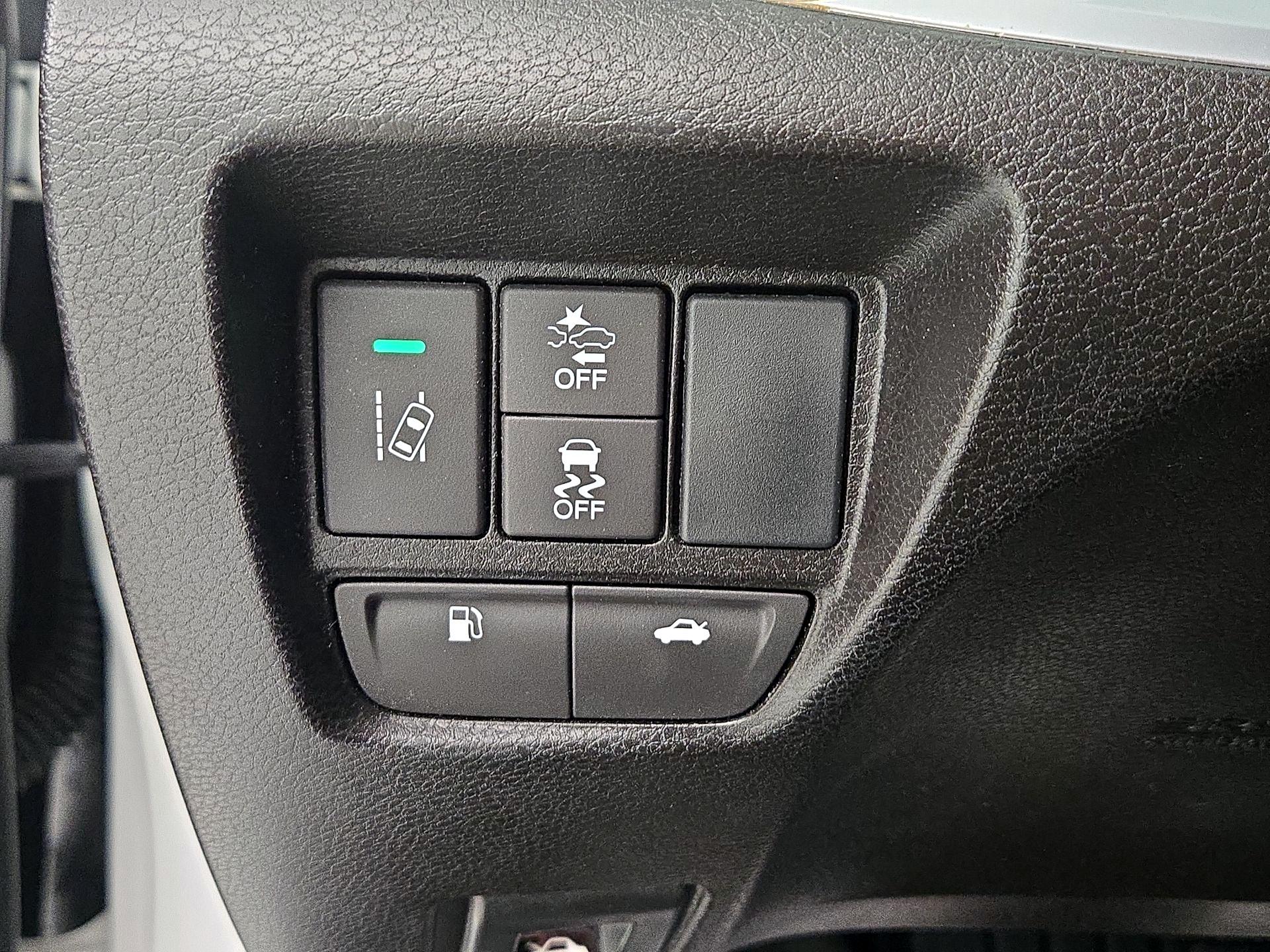 Thumbnail: 2018 Acura TLX - 13