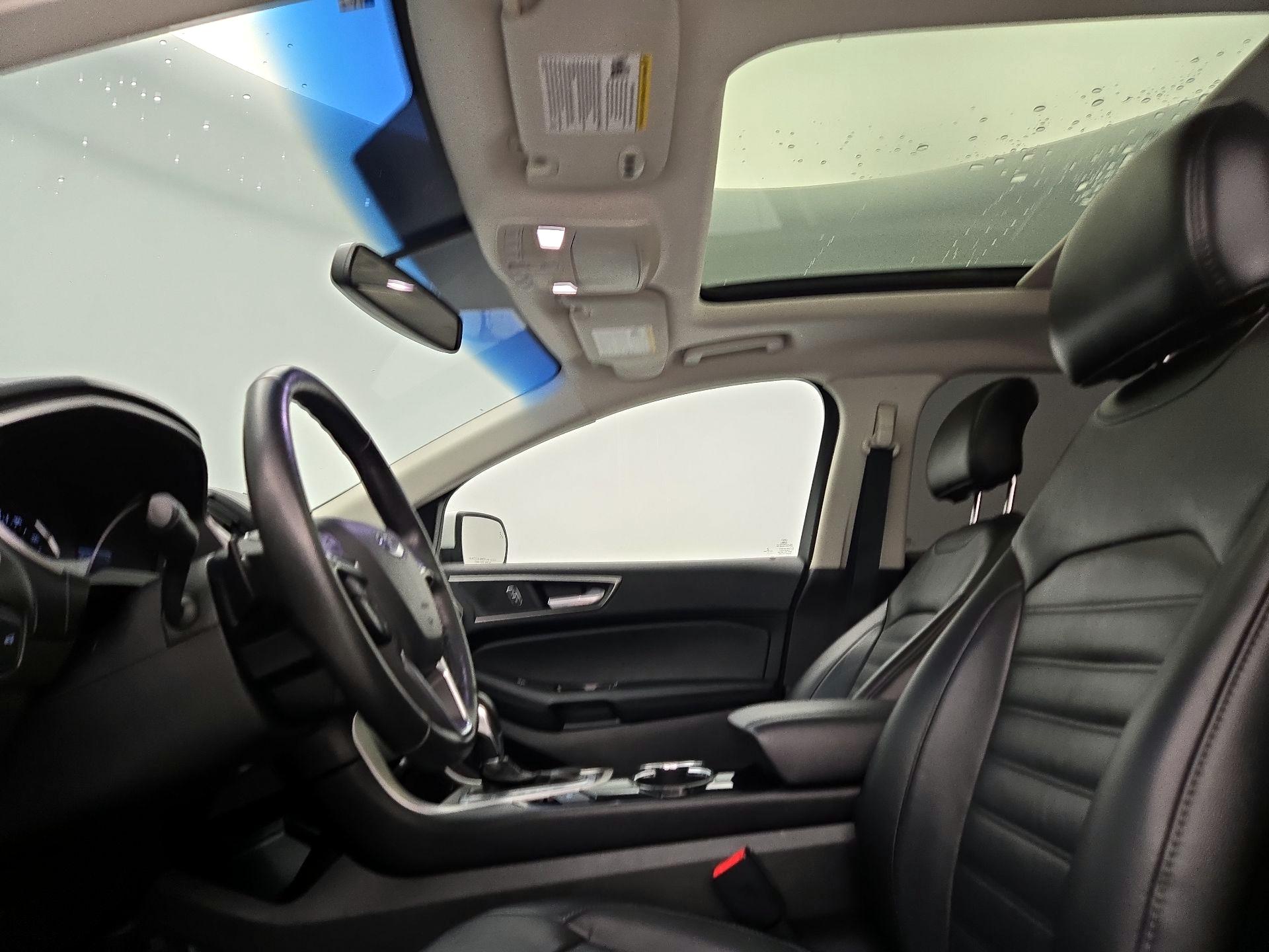 Thumbnail: 2017 Ford Edge - 20