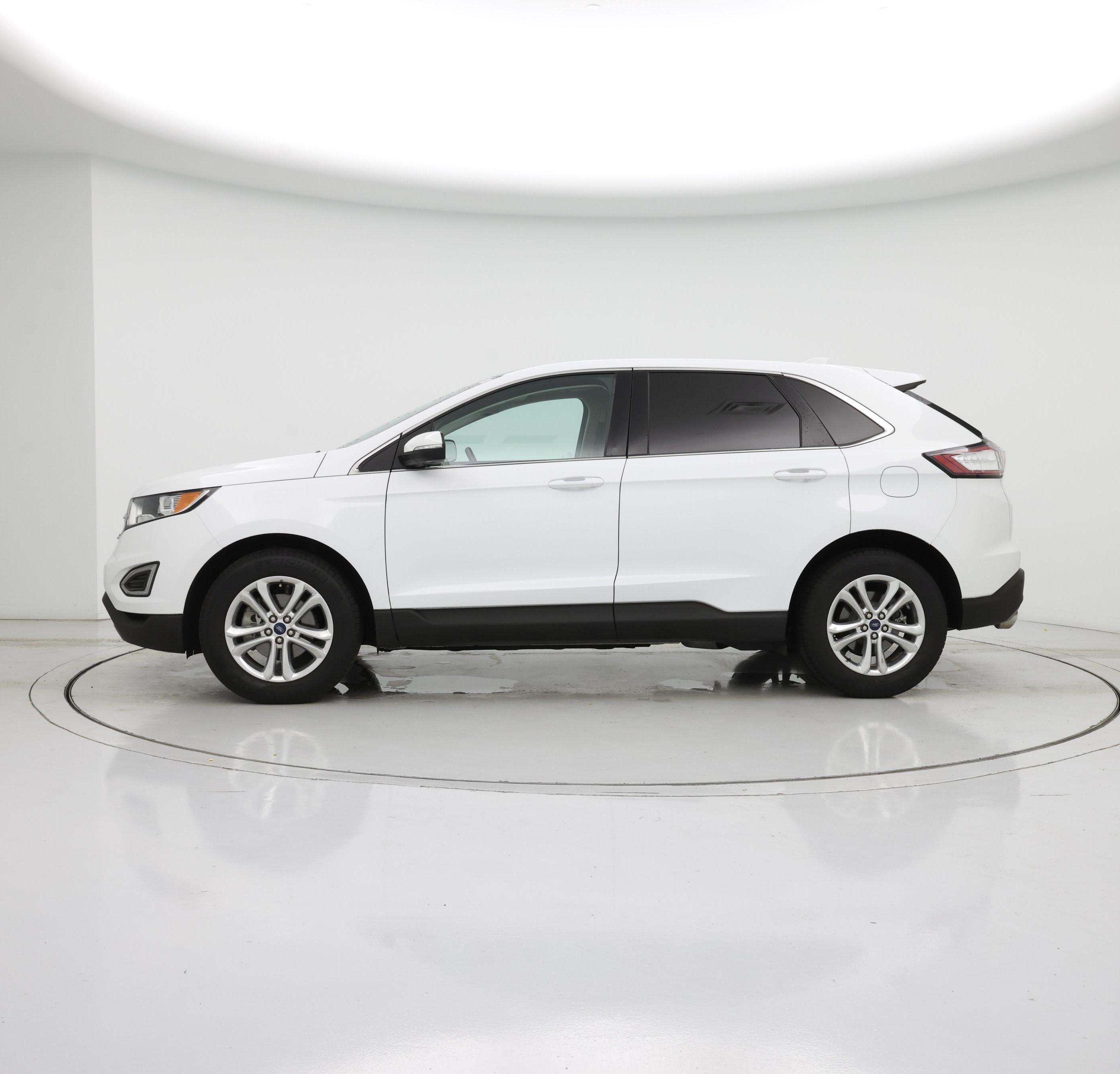 Thumbnail: 2017 Ford Edge - 3