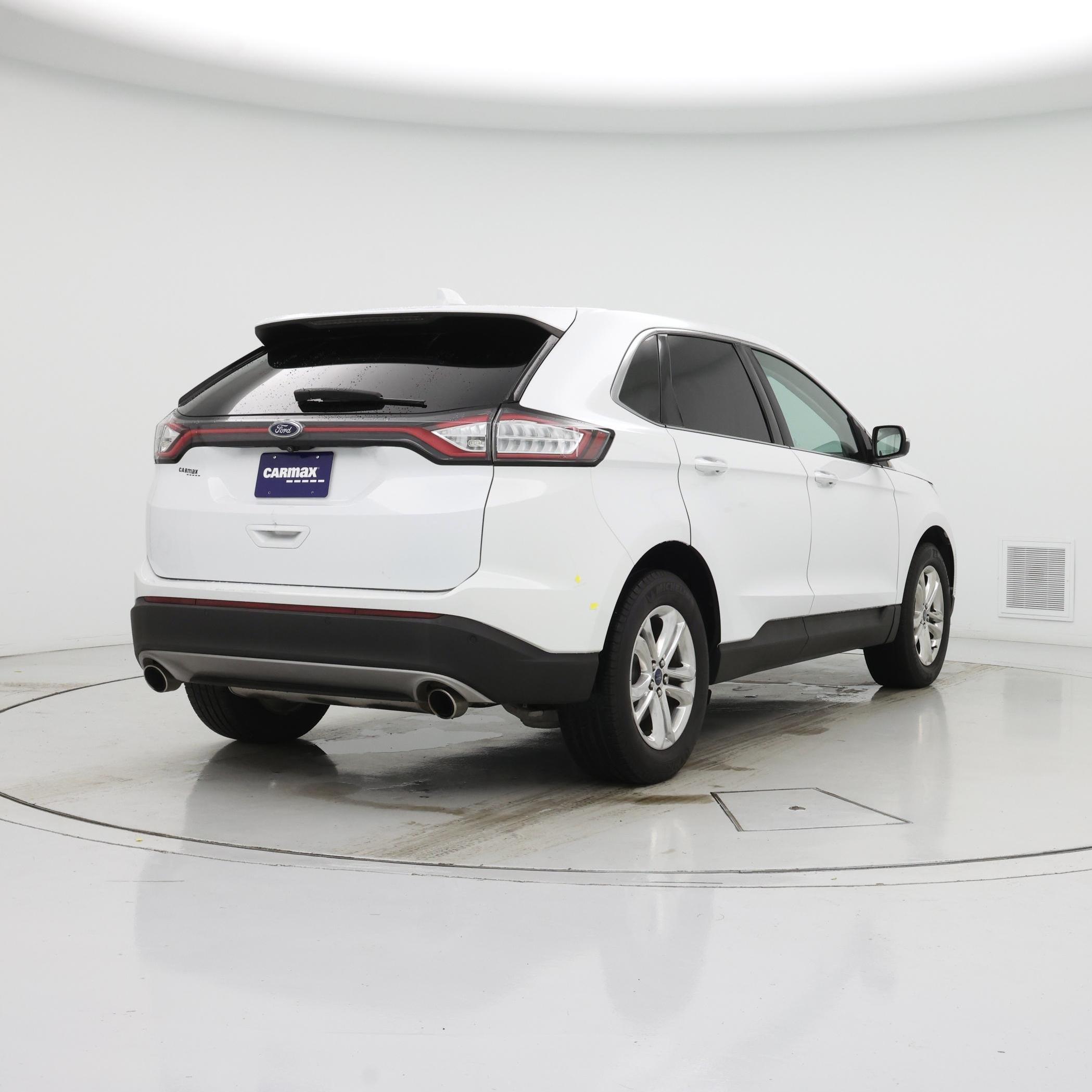 Thumbnail: 2017 Ford Edge - 8