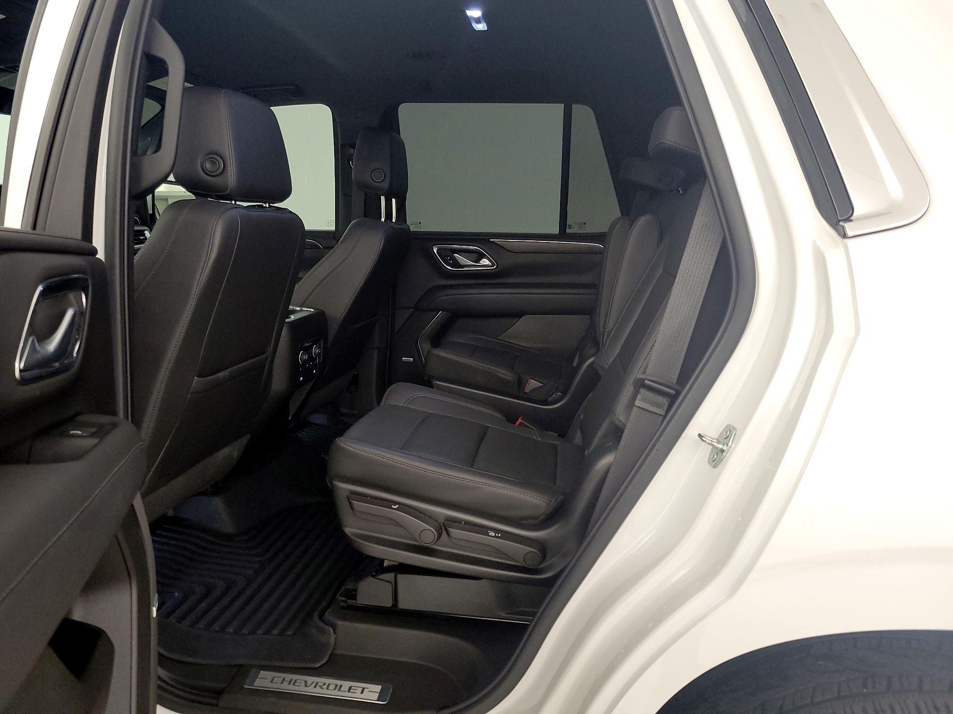 Thumbnail: 2022 Chevrolet Tahoe - 19