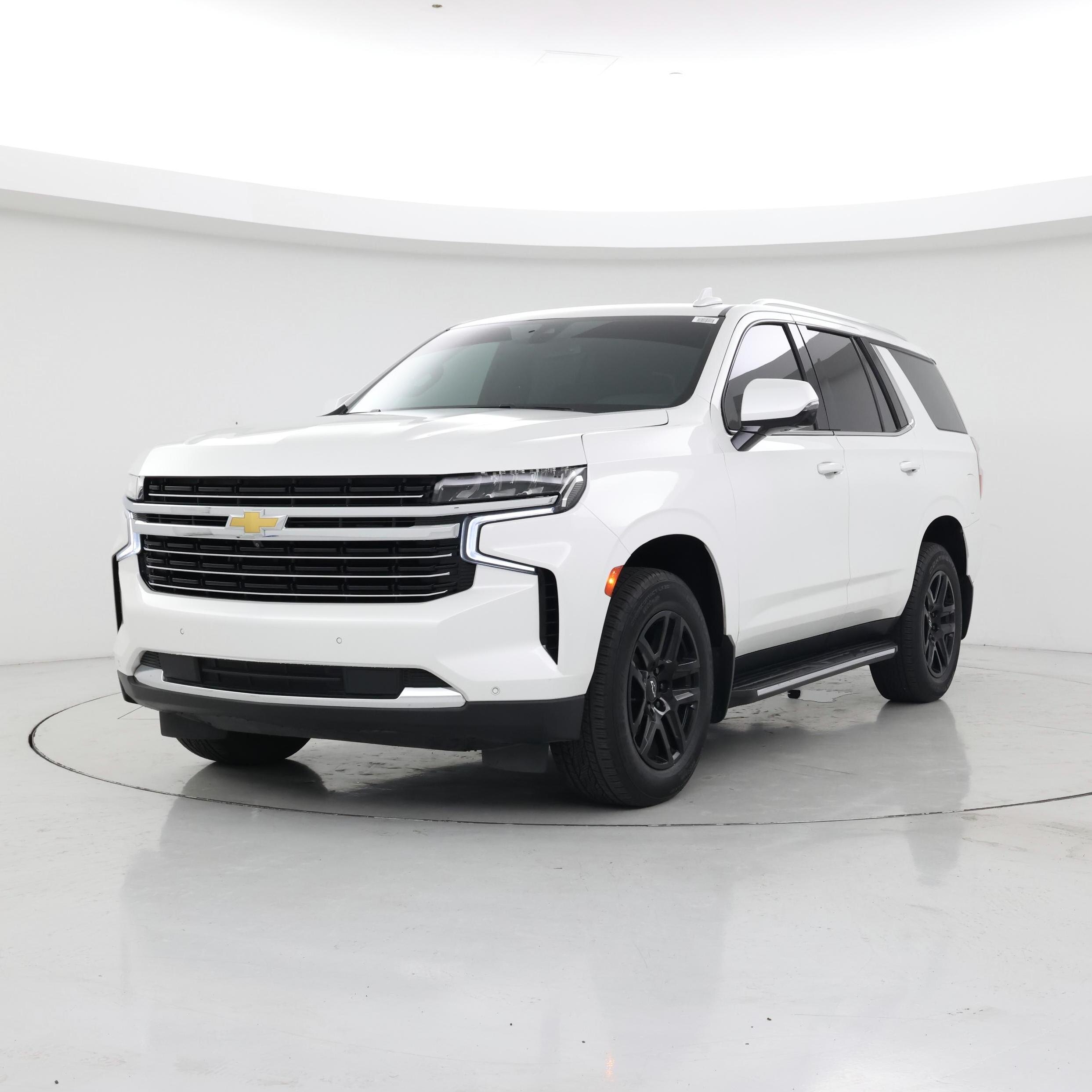 Thumbnail: 2022 Chevrolet Tahoe - 4