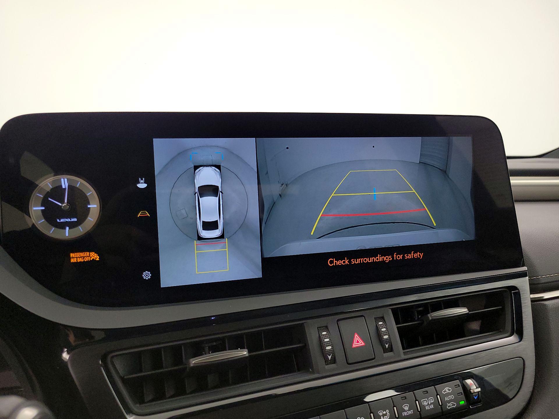 Thumbnail: 2023 Lexus ES - 14