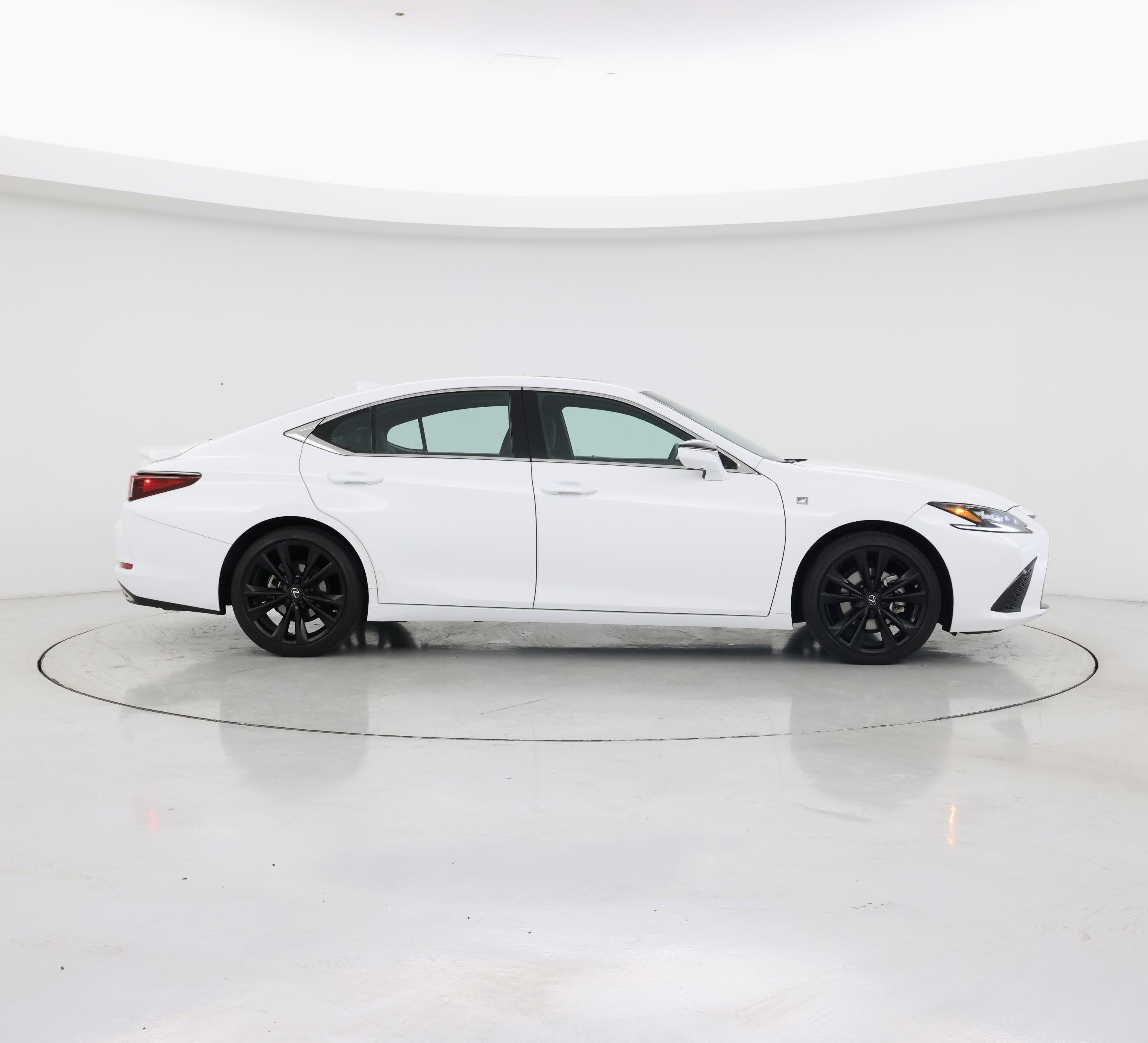 Thumbnail: 2023 Lexus ES - 7