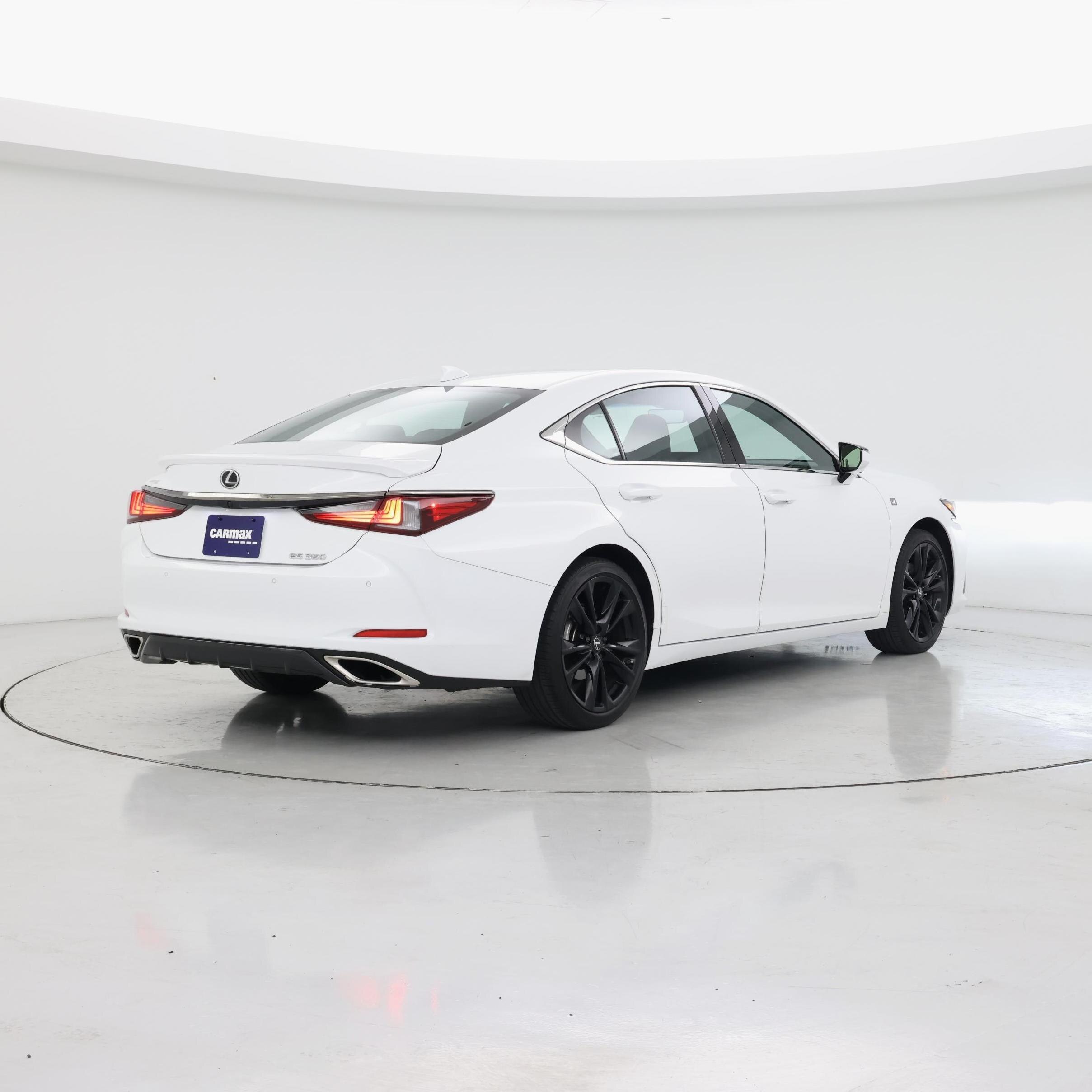 Thumbnail: 2023 Lexus ES - 8