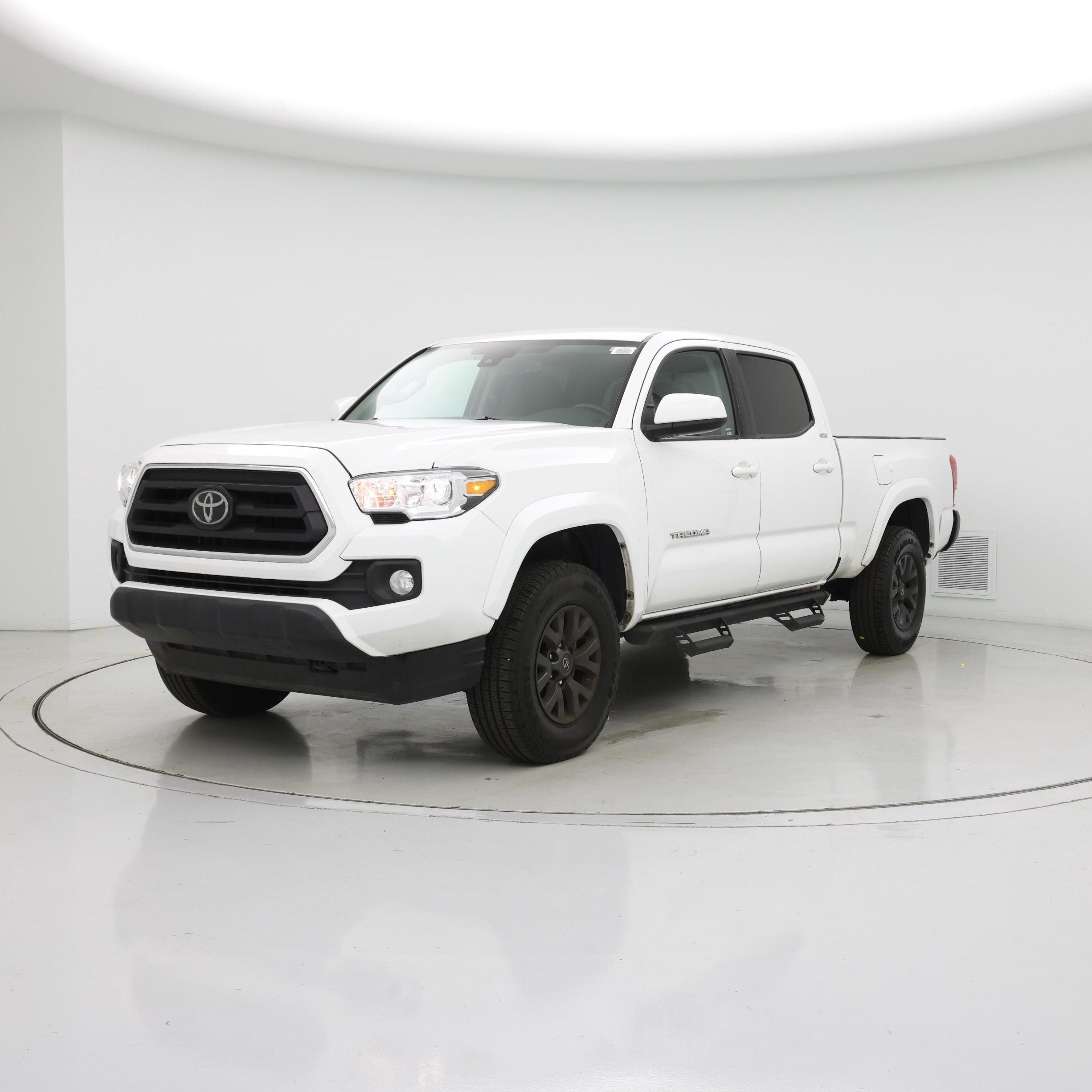 Thumbnail: 2022 Toyota Tacoma - 4