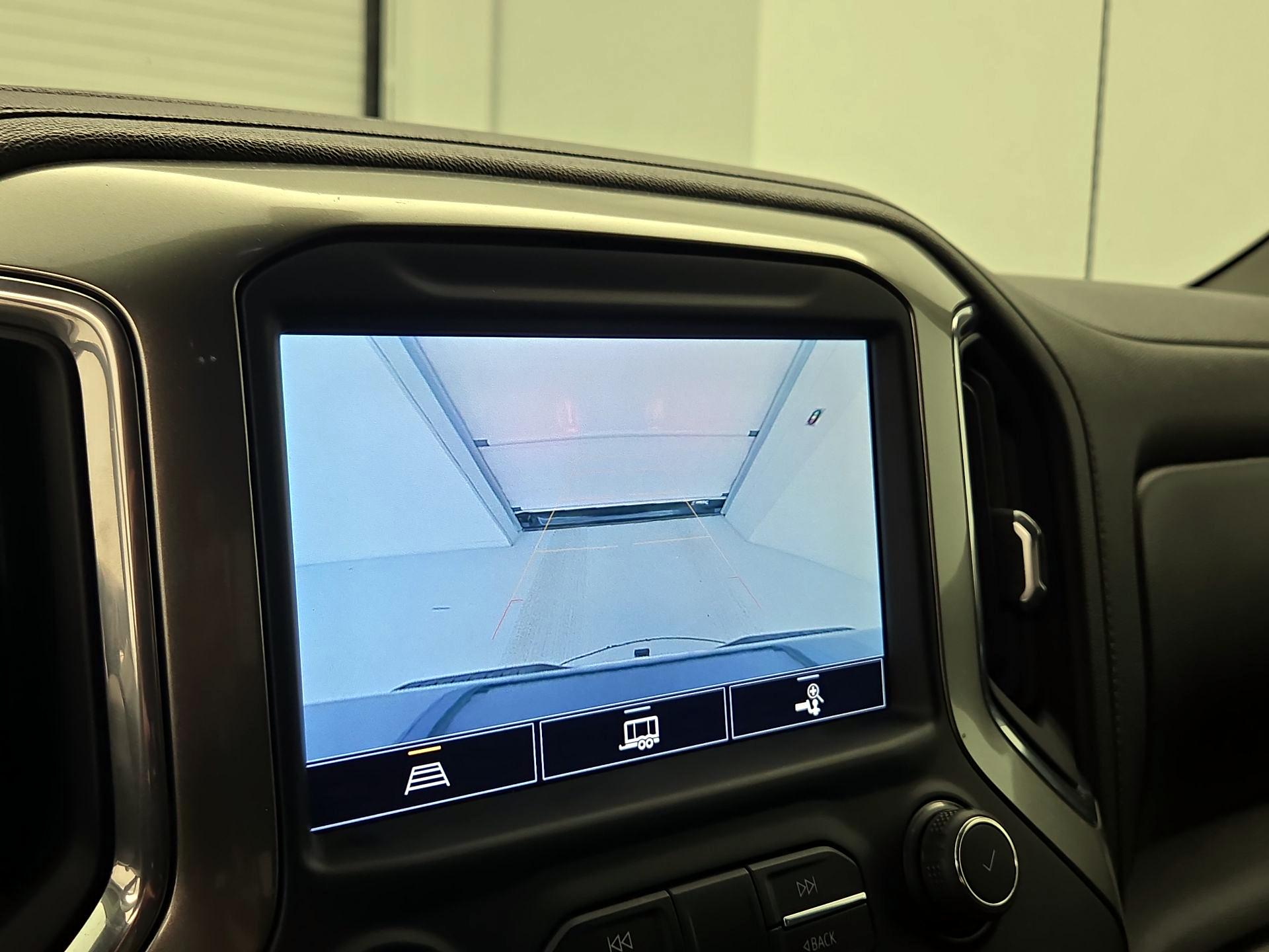 Thumbnail: 2021 Chevrolet Silverado 1500 - 14