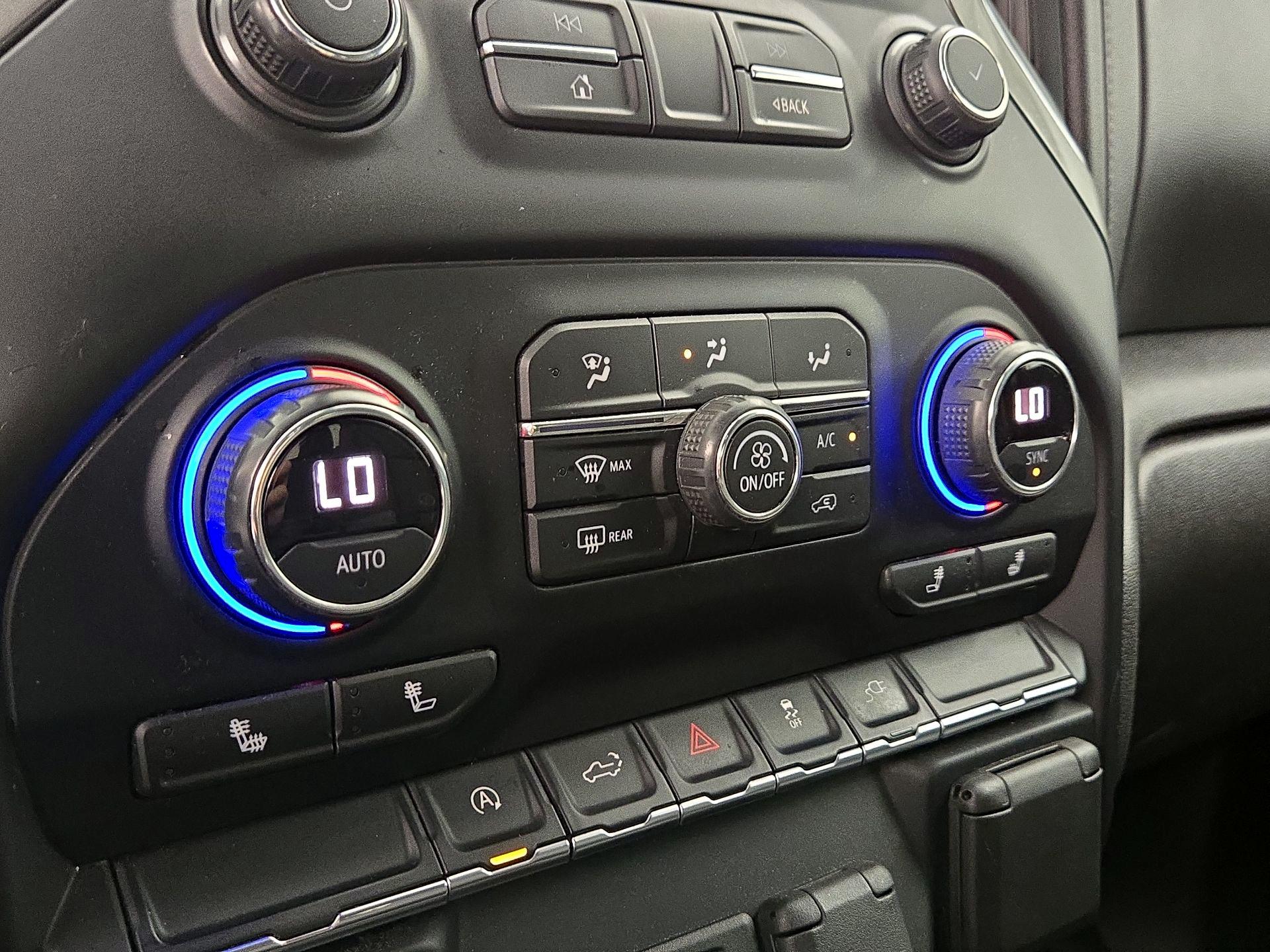 Thumbnail: 2021 Chevrolet Silverado 1500 - 16