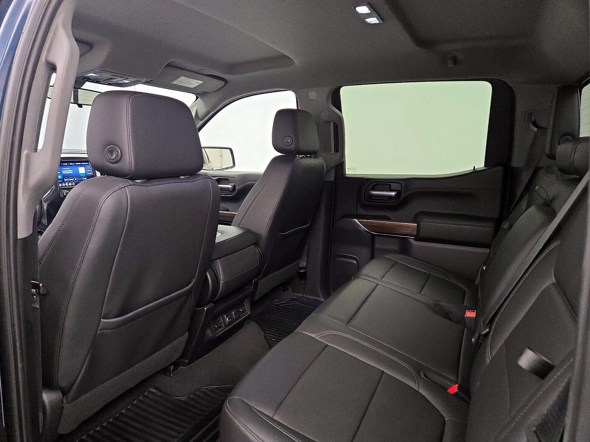 Thumbnail: 2021 Chevrolet Silverado 1500 - 19