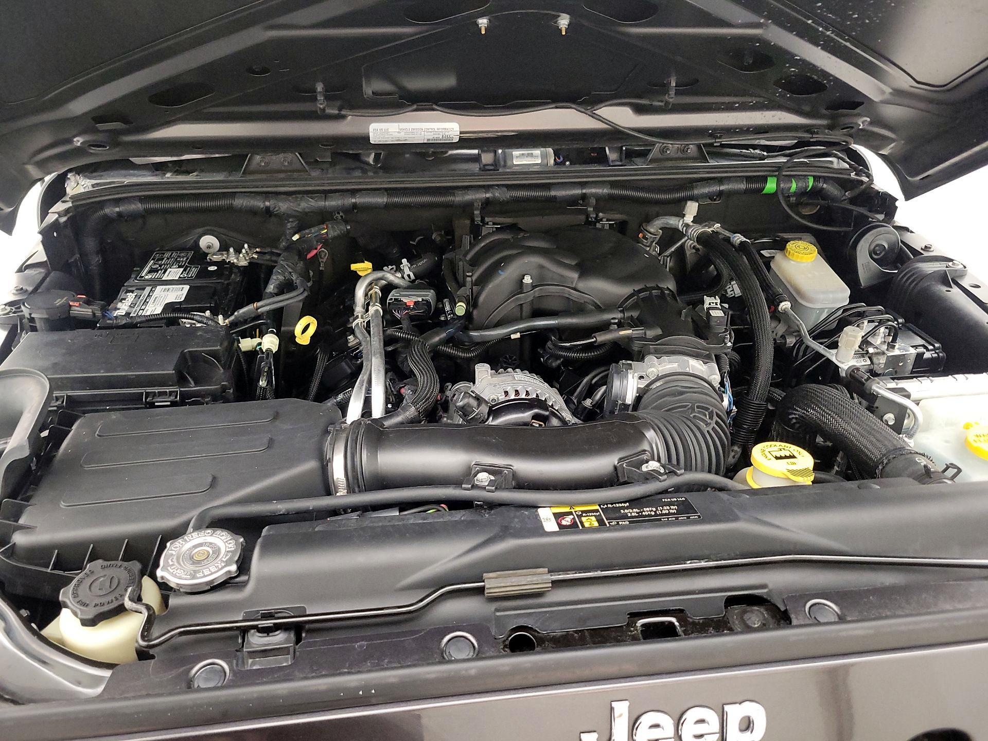 Thumbnail: 2017 Jeep Wrangler - 19