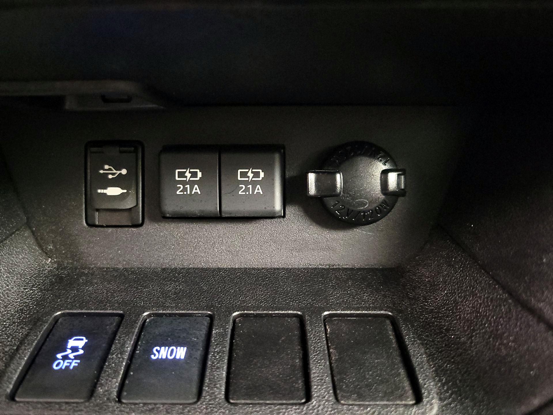 Thumbnail: 2019 Toyota Highlander - 18