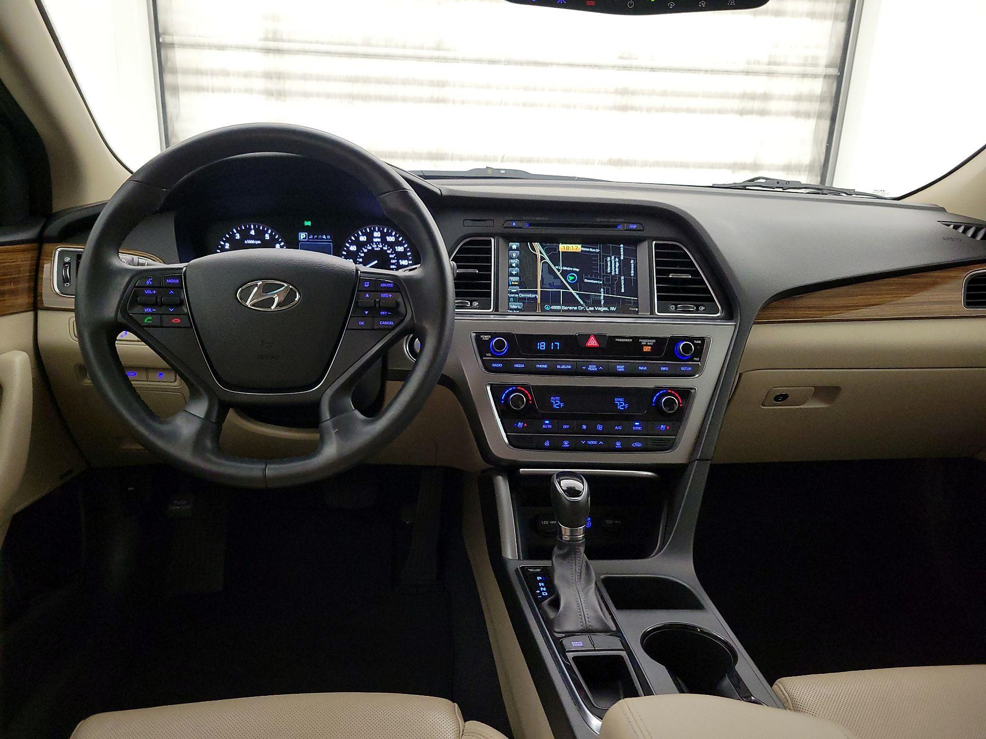 Thumbnail: 2015 Hyundai Sonata - 9