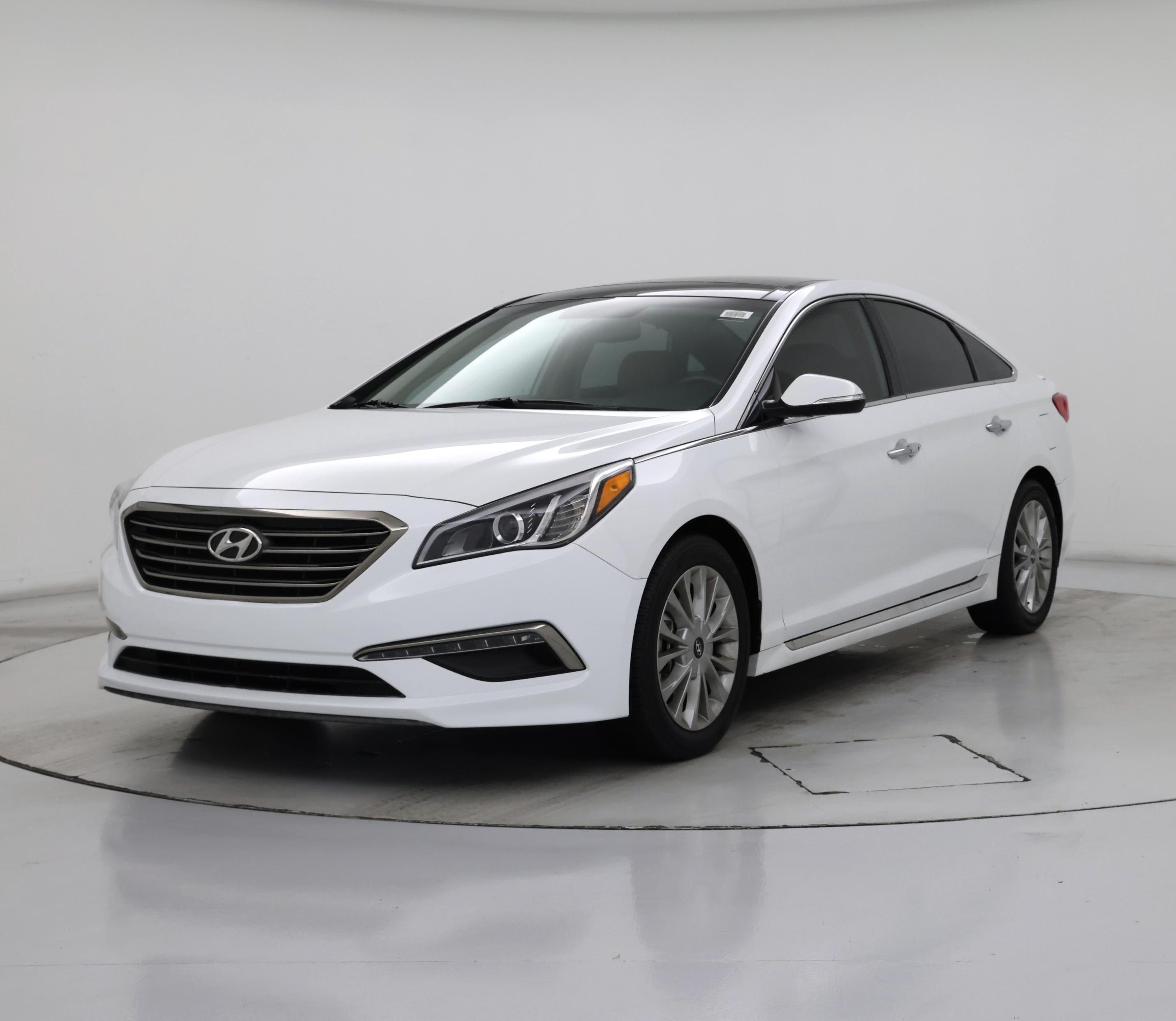 Thumbnail: 2015 Hyundai Sonata - 4