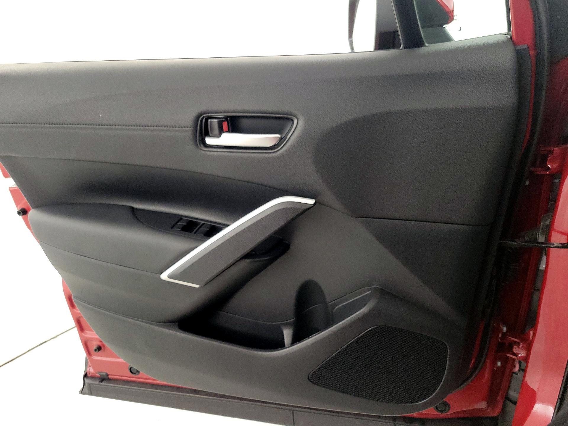 Thumbnail: 2024 Toyota Corolla Cross - 12