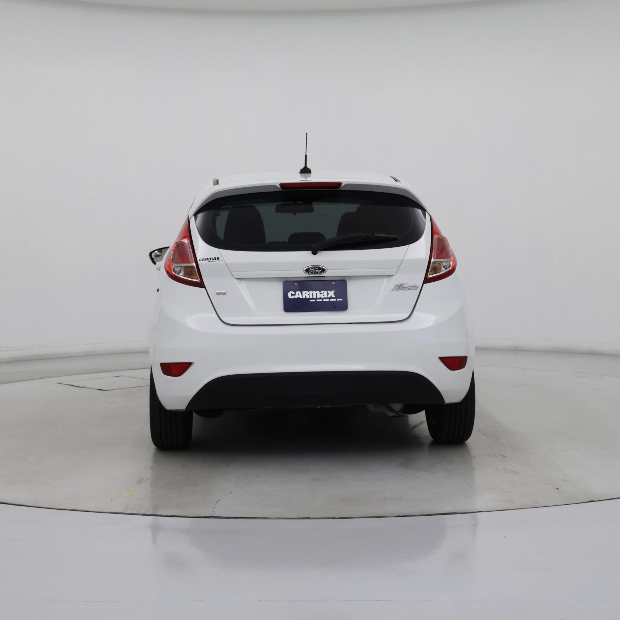 Thumbnail: 2015 Ford Fiesta - 6