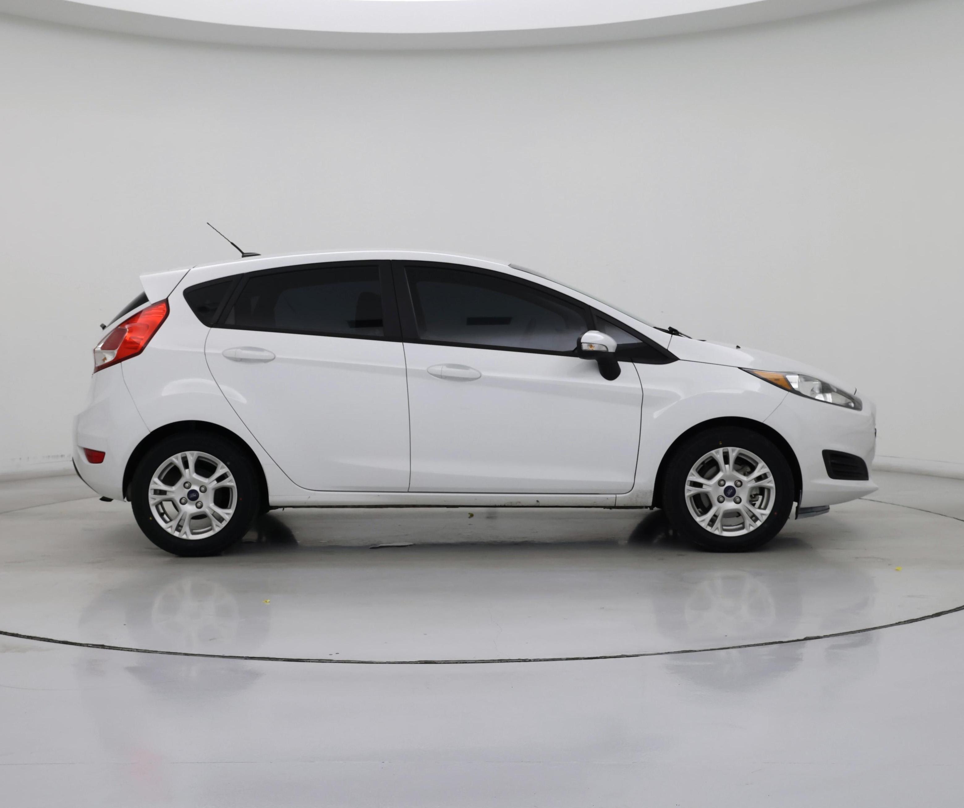 Thumbnail: 2015 Ford Fiesta - 7