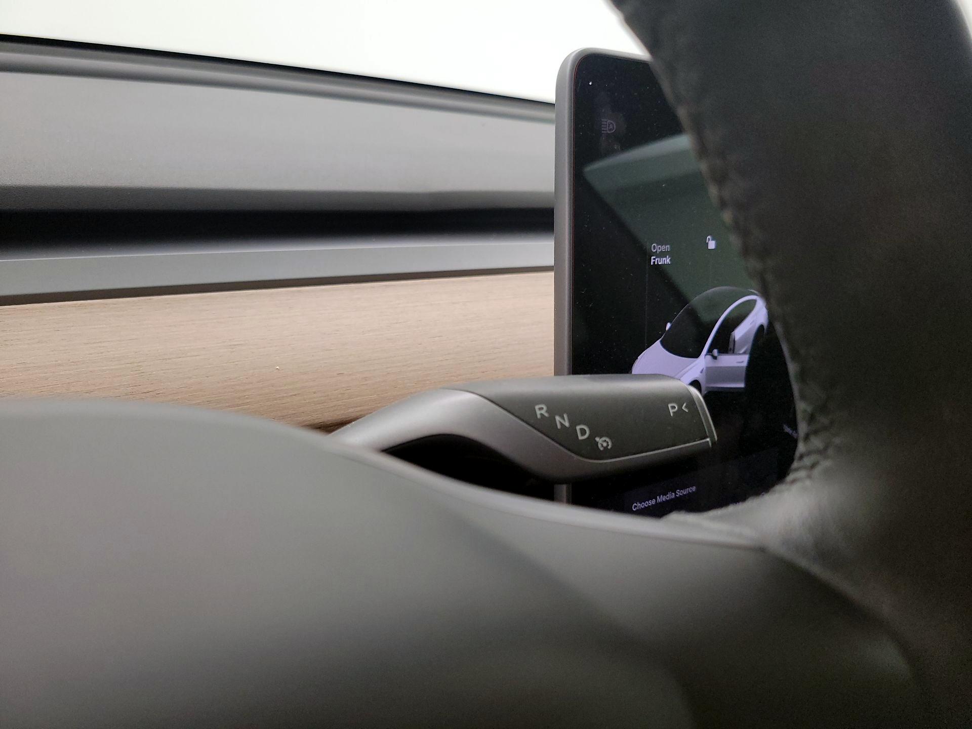 Thumbnail: 2020 Tesla Model 3 - 17