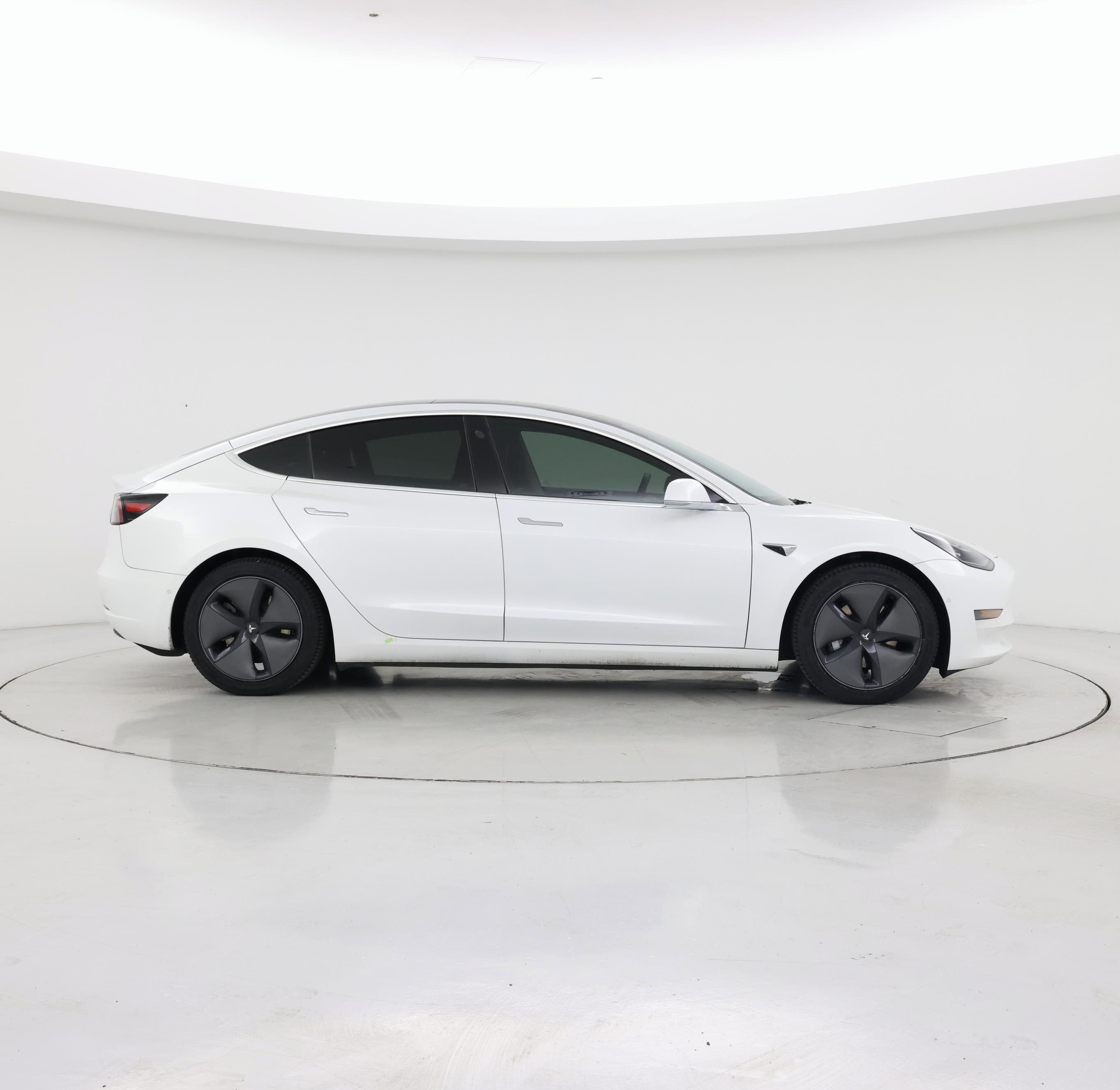 Thumbnail: 2020 Tesla Model 3 - 7