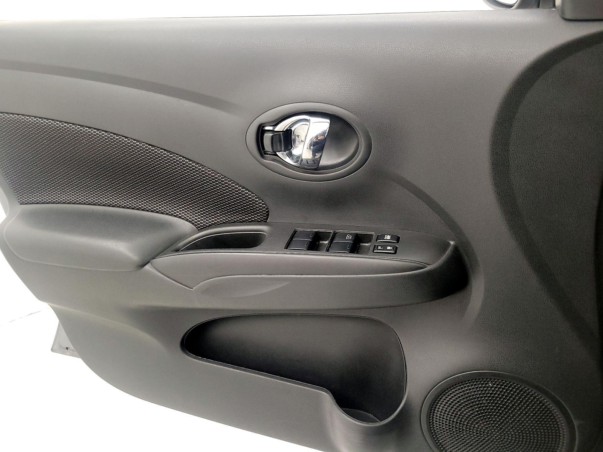 Thumbnail: 2018 Nissan Versa - 12