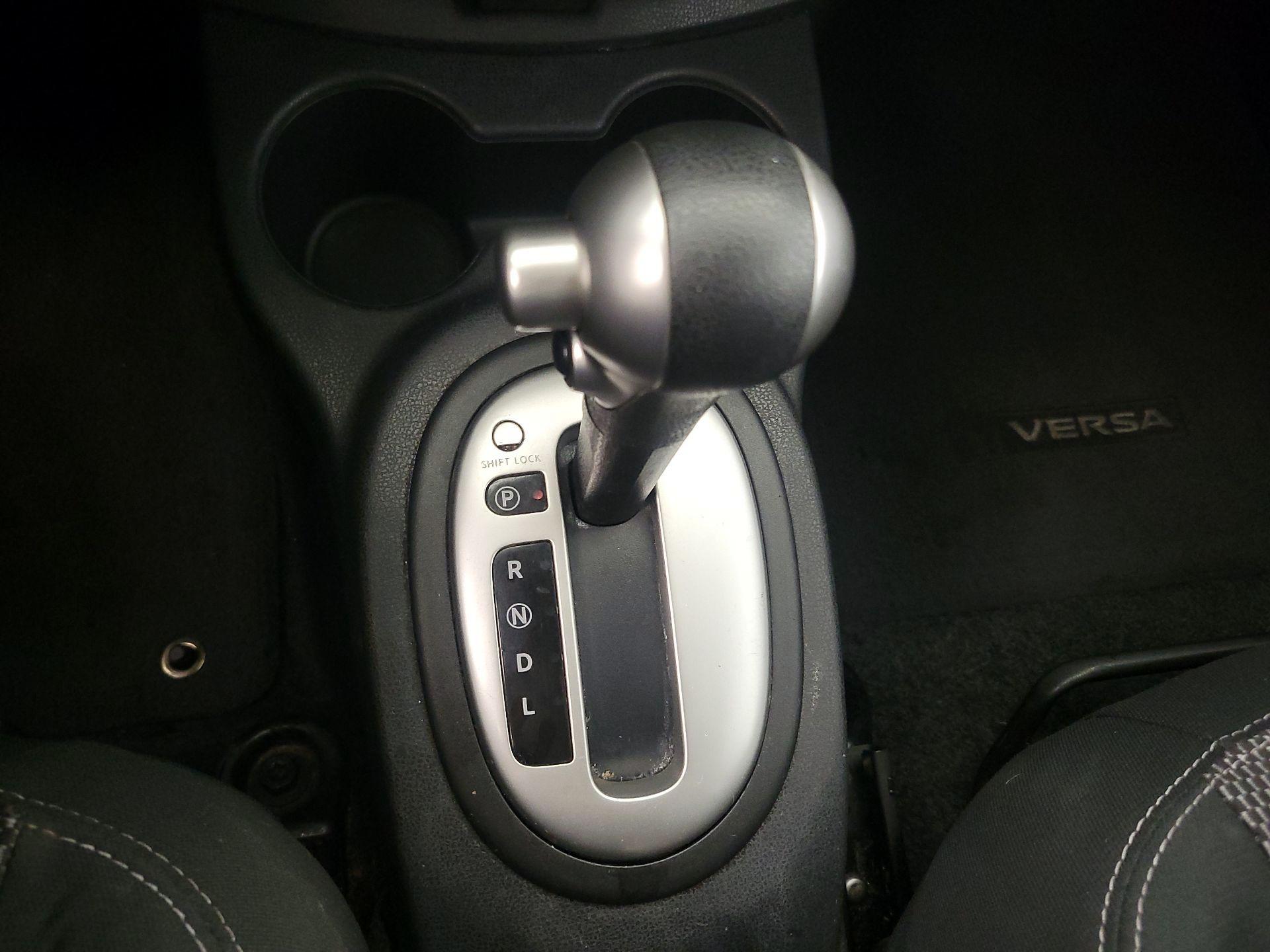 Thumbnail: 2018 Nissan Versa - 16