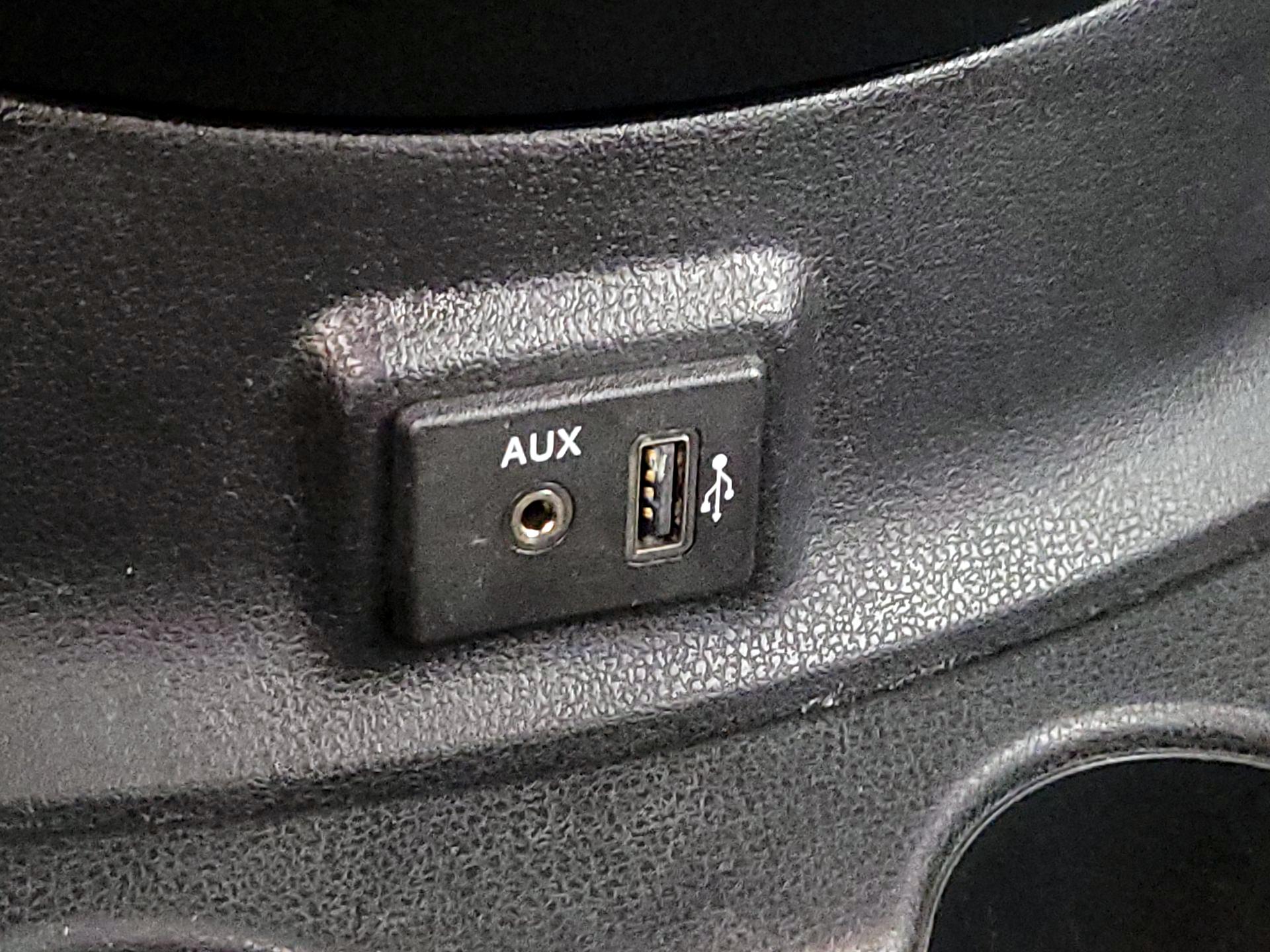 Thumbnail: 2018 Nissan Versa - 17