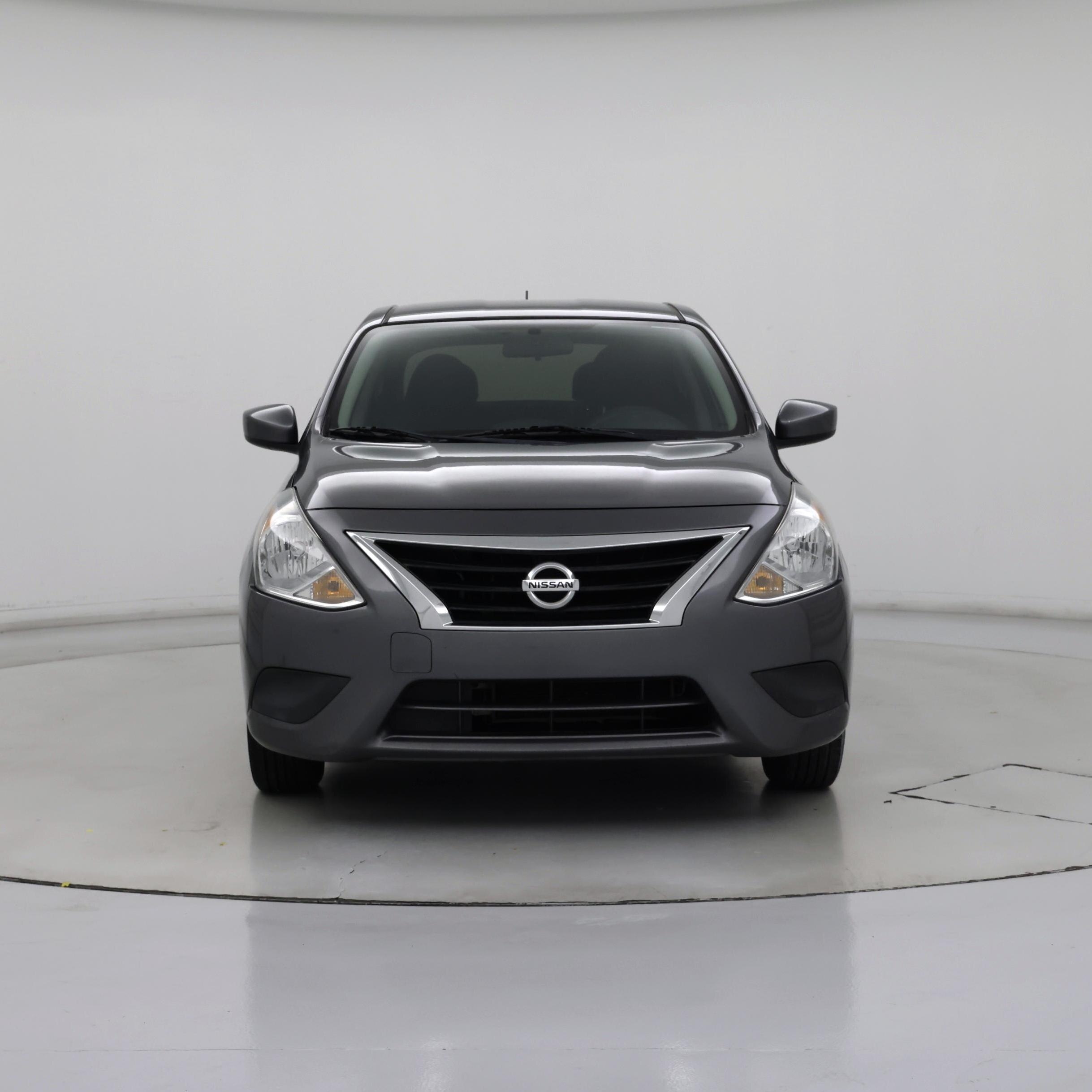 Thumbnail: 2018 Nissan Versa - 5