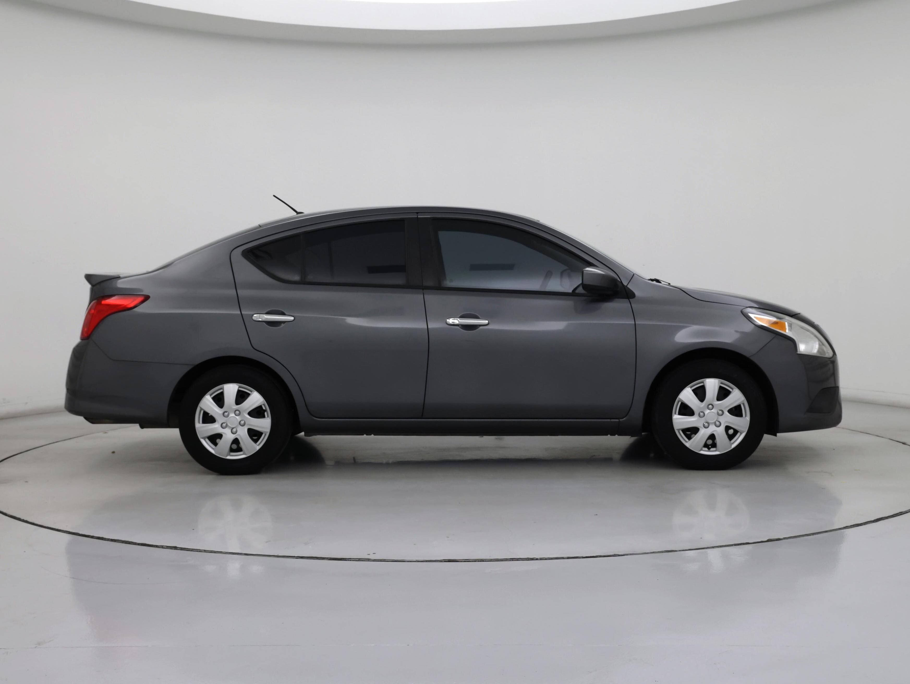 Thumbnail: 2018 Nissan Versa - 7