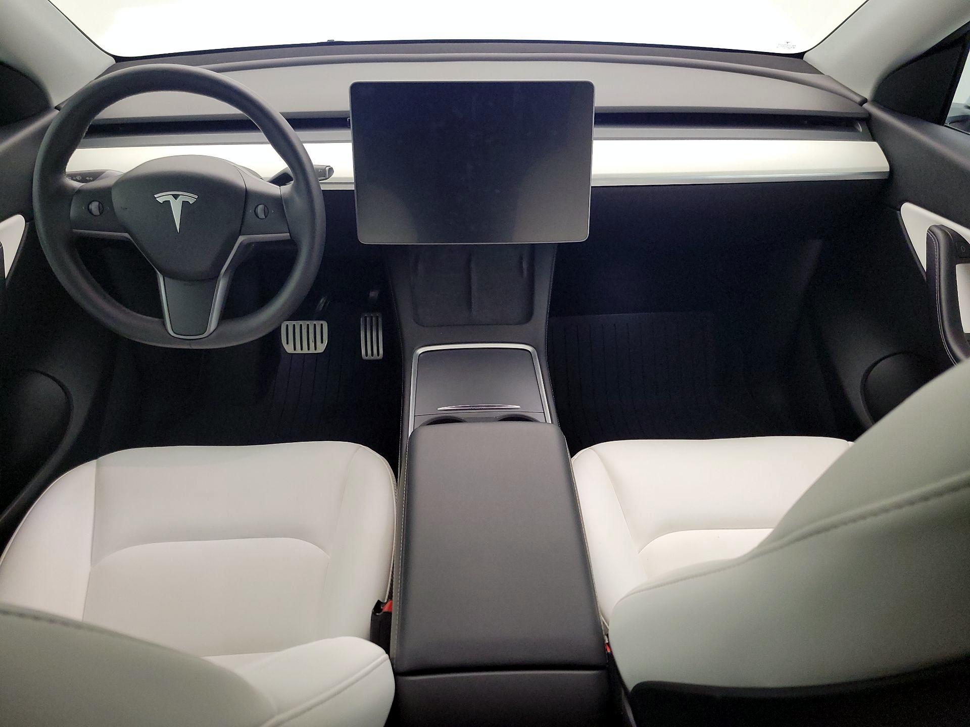 Thumbnail: 2022 Tesla Model Y - 9