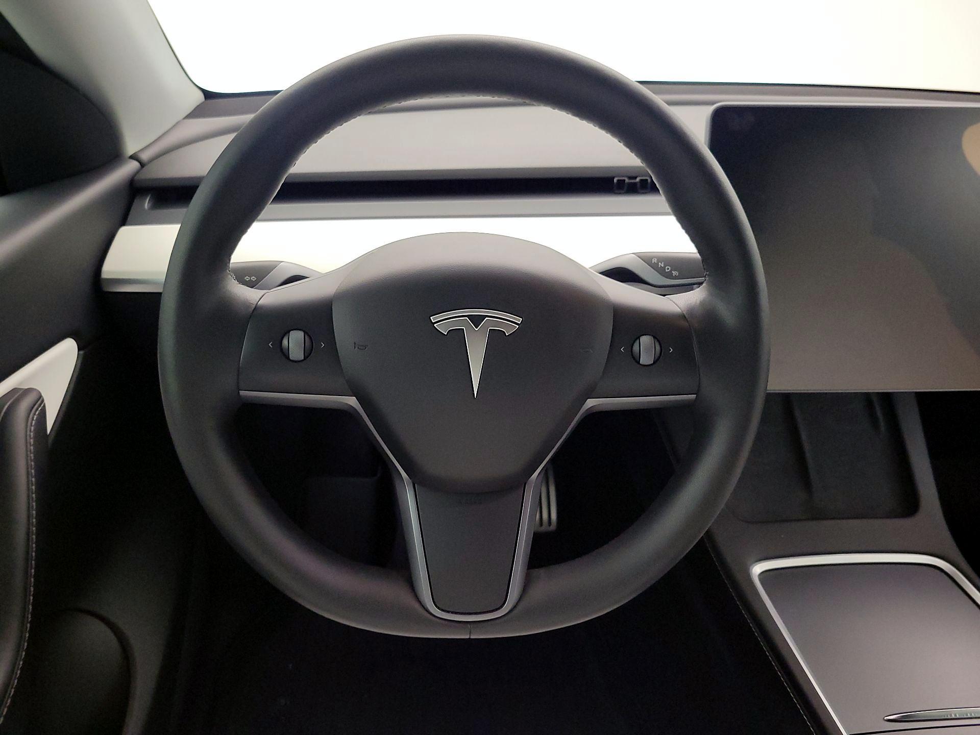 Thumbnail: 2022 Tesla Model Y - 10