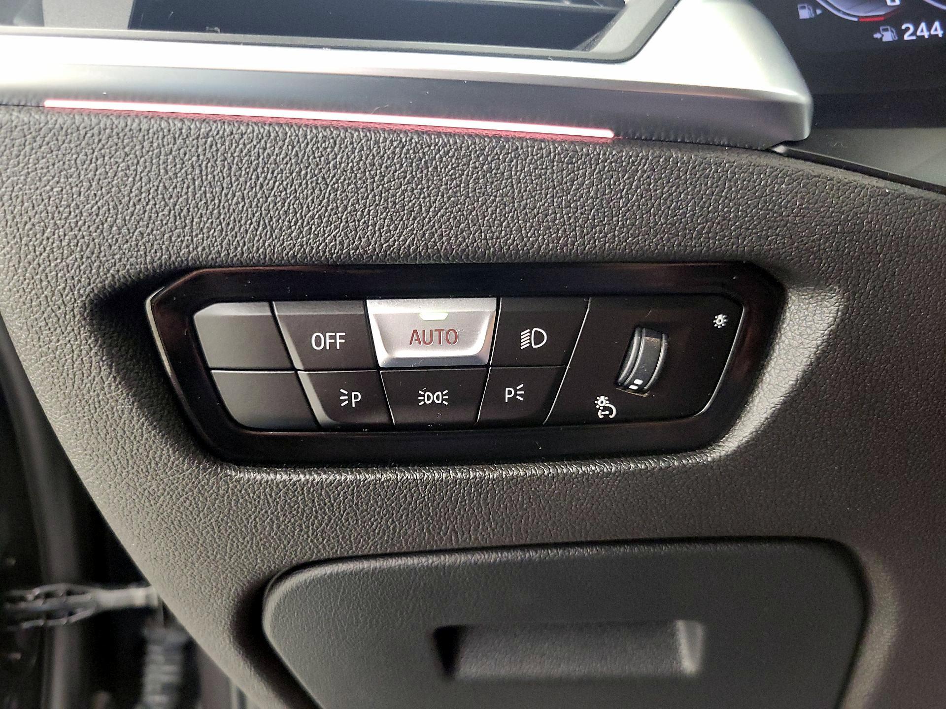 Thumbnail: 2021 BMW 3 Series - 13