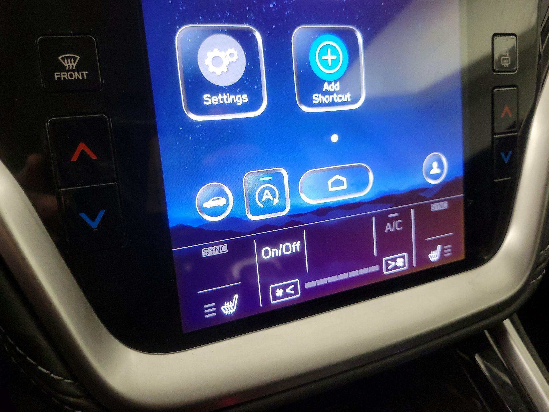 Thumbnail: 2020 Subaru Outback - 16