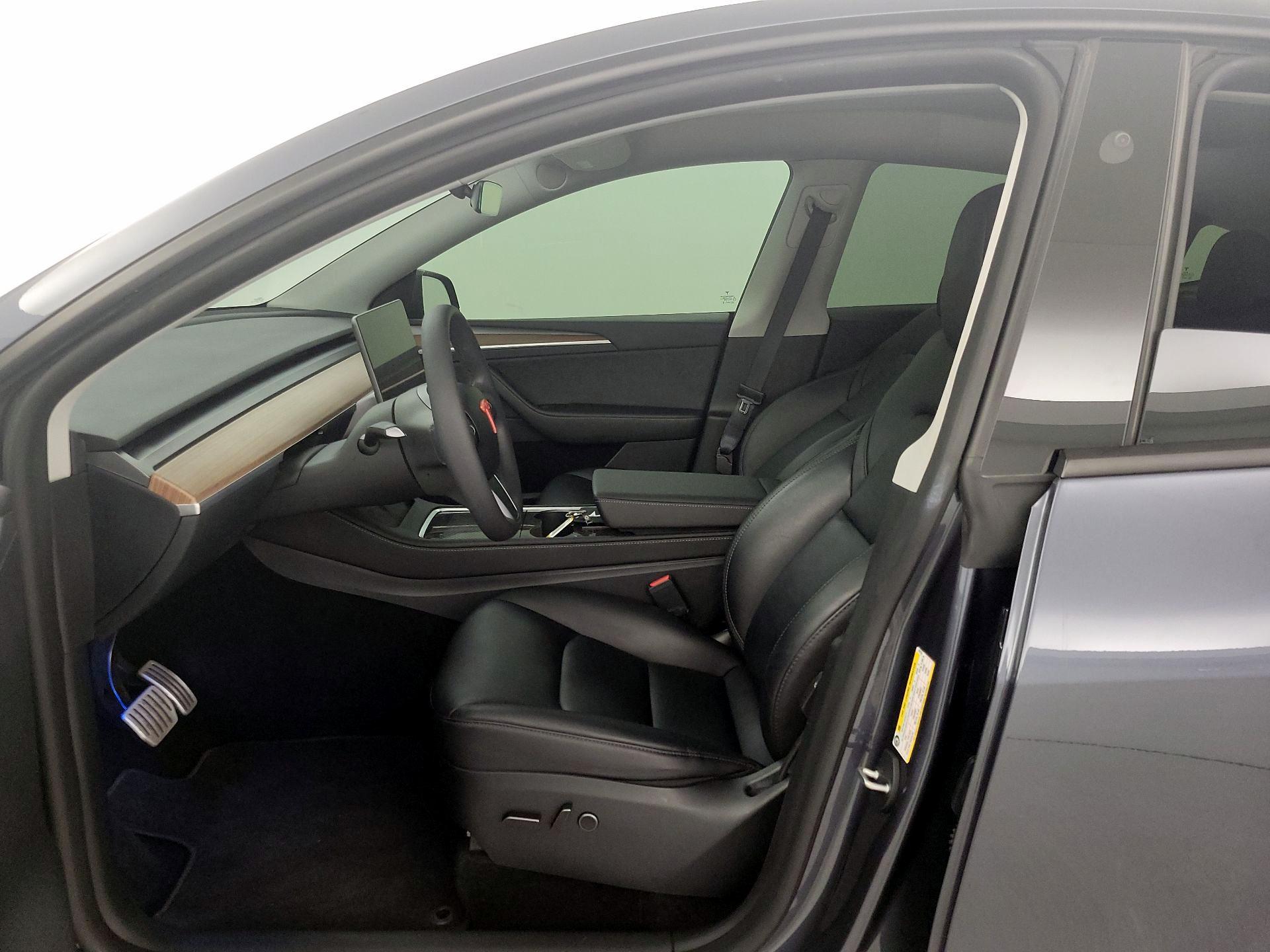 Thumbnail: 2023 Tesla Model Y - 11