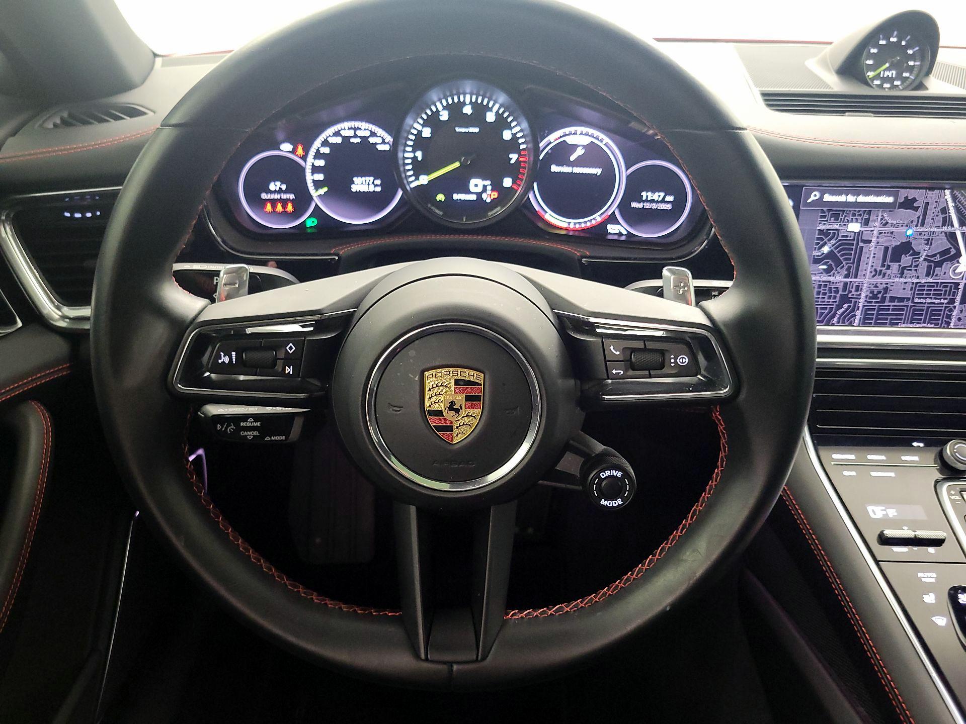 Thumbnail: 2022 Porsche Panamera - 10