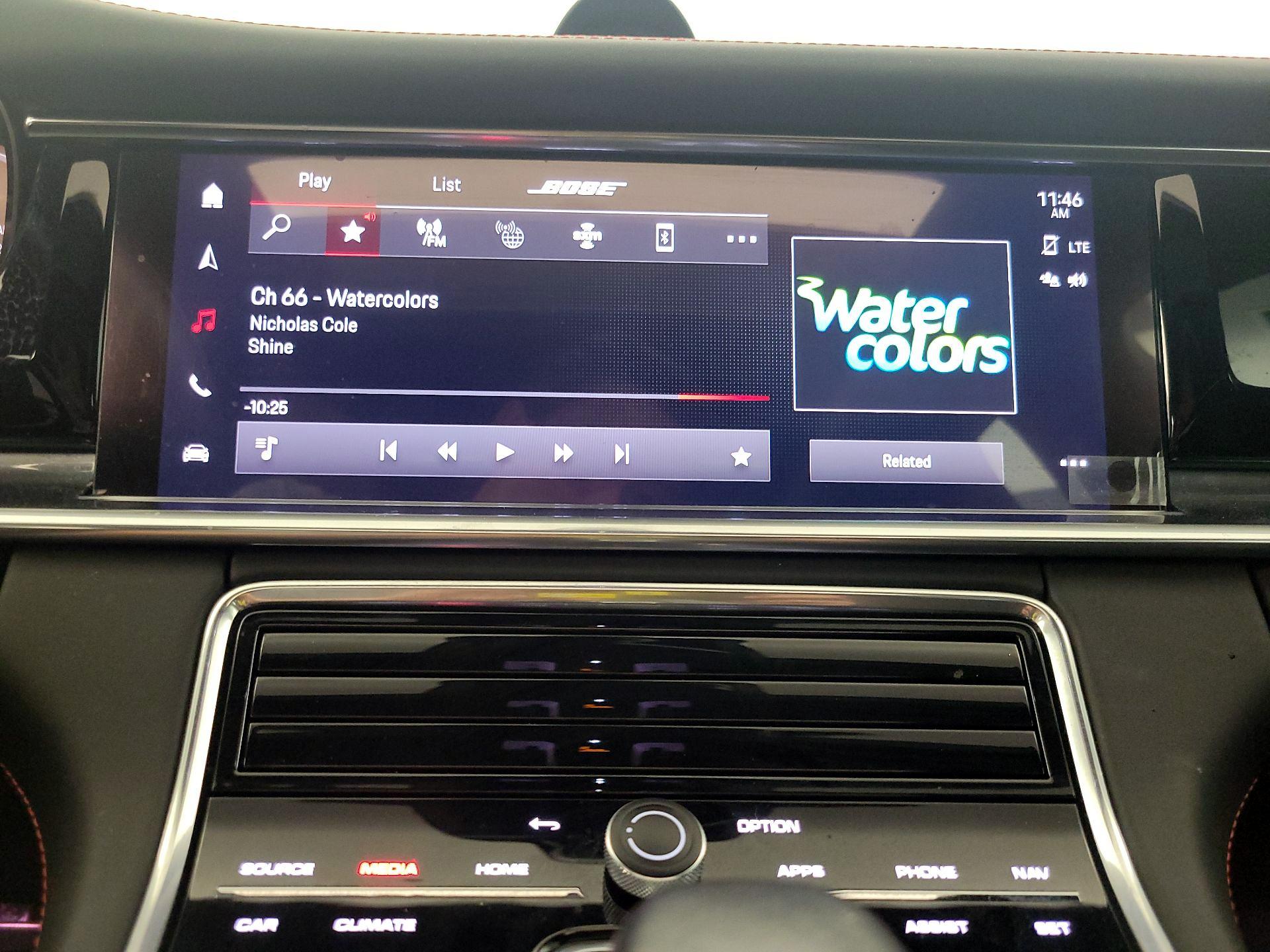 Thumbnail: 2022 Porsche Panamera - 16