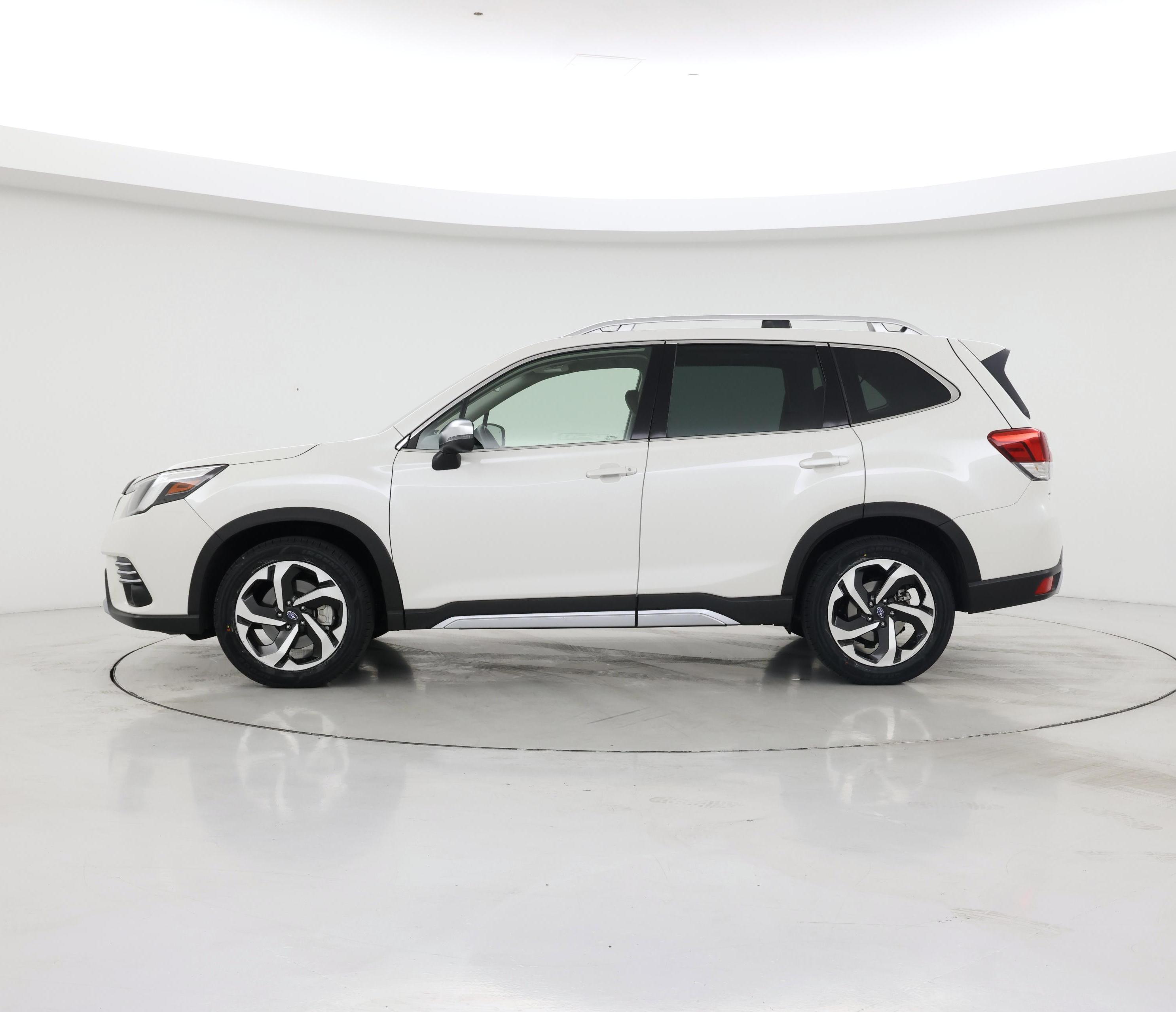 Thumbnail: 2022 Subaru Forester - 3