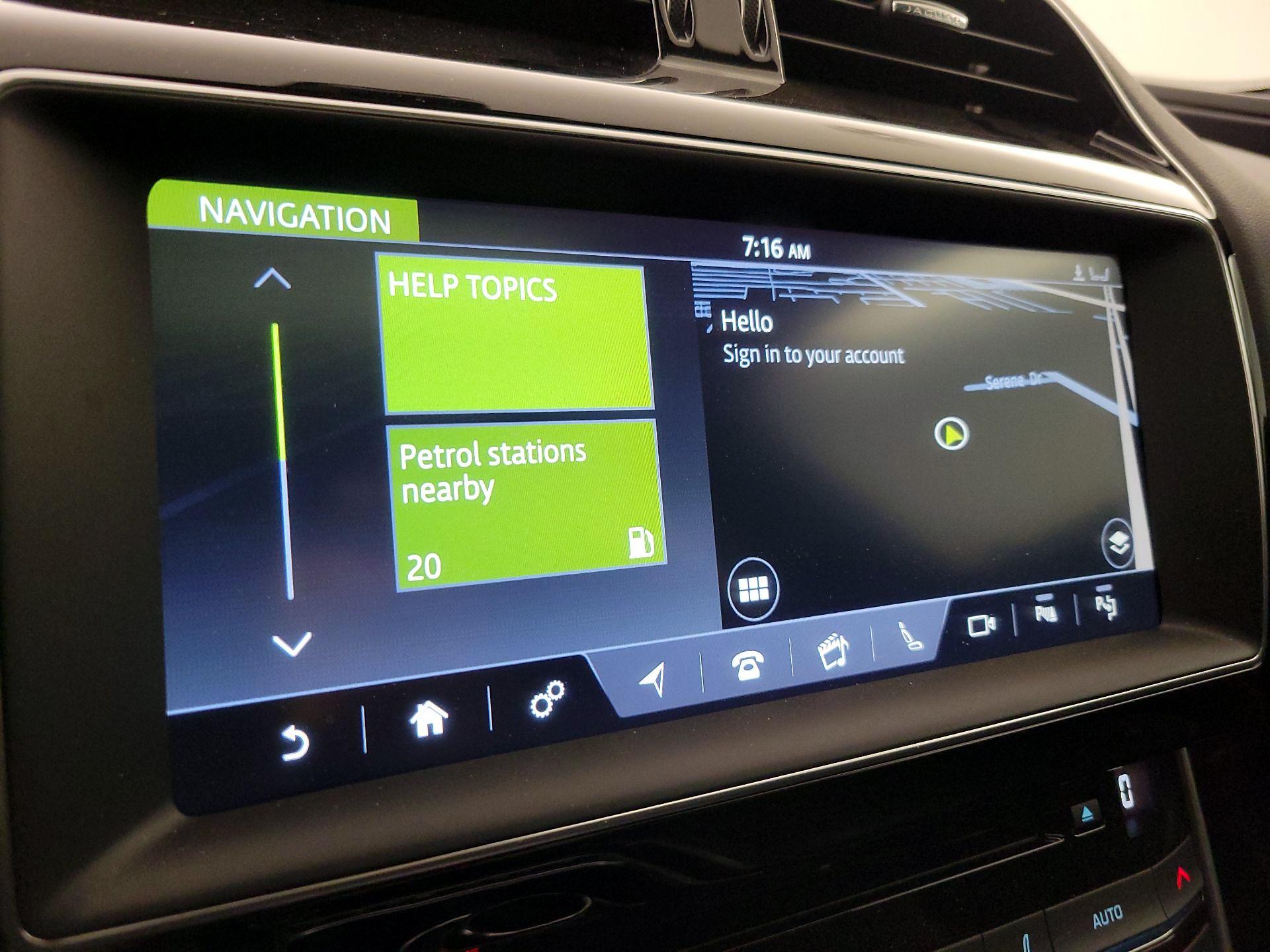 Thumbnail: 2017 Jaguar XE - 14