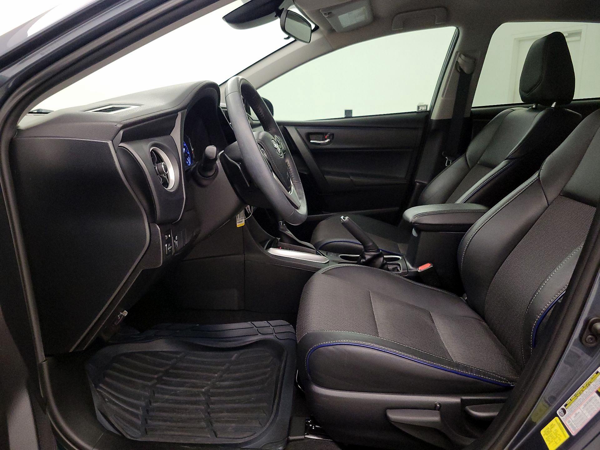 Thumbnail: 2017 Toyota Corolla - 11