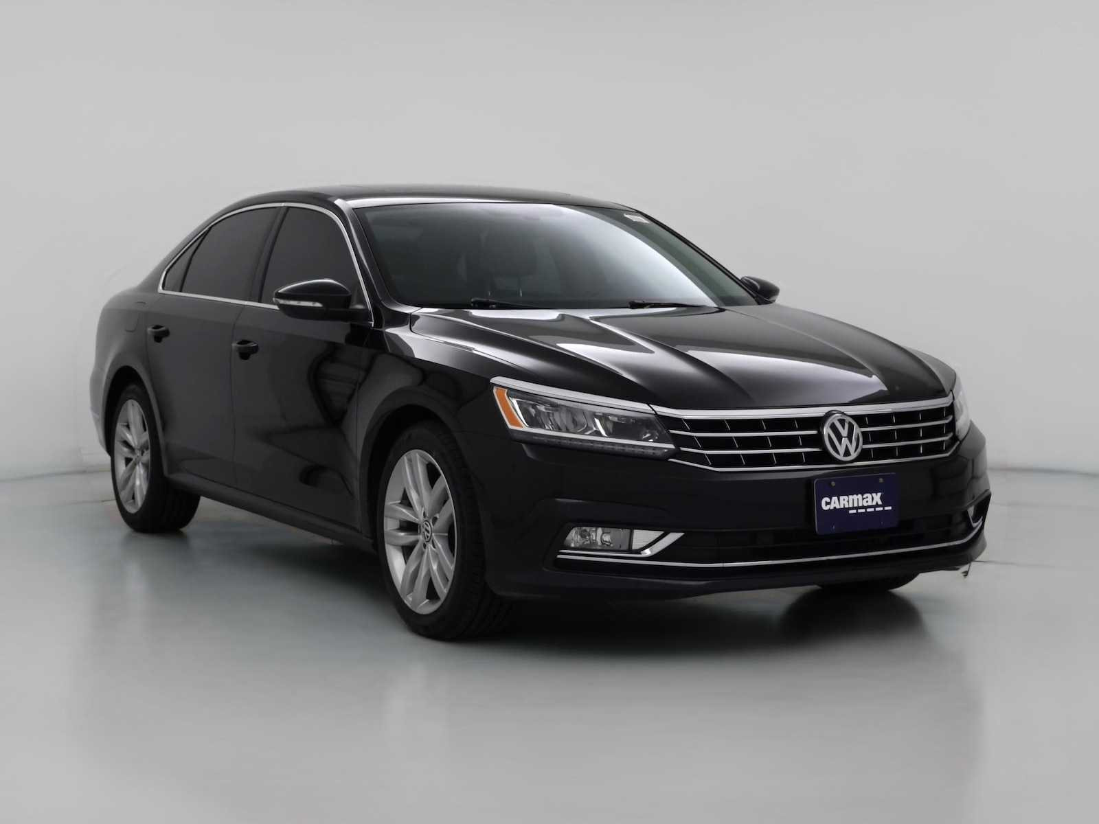 2018 Volkswagen Passat SE