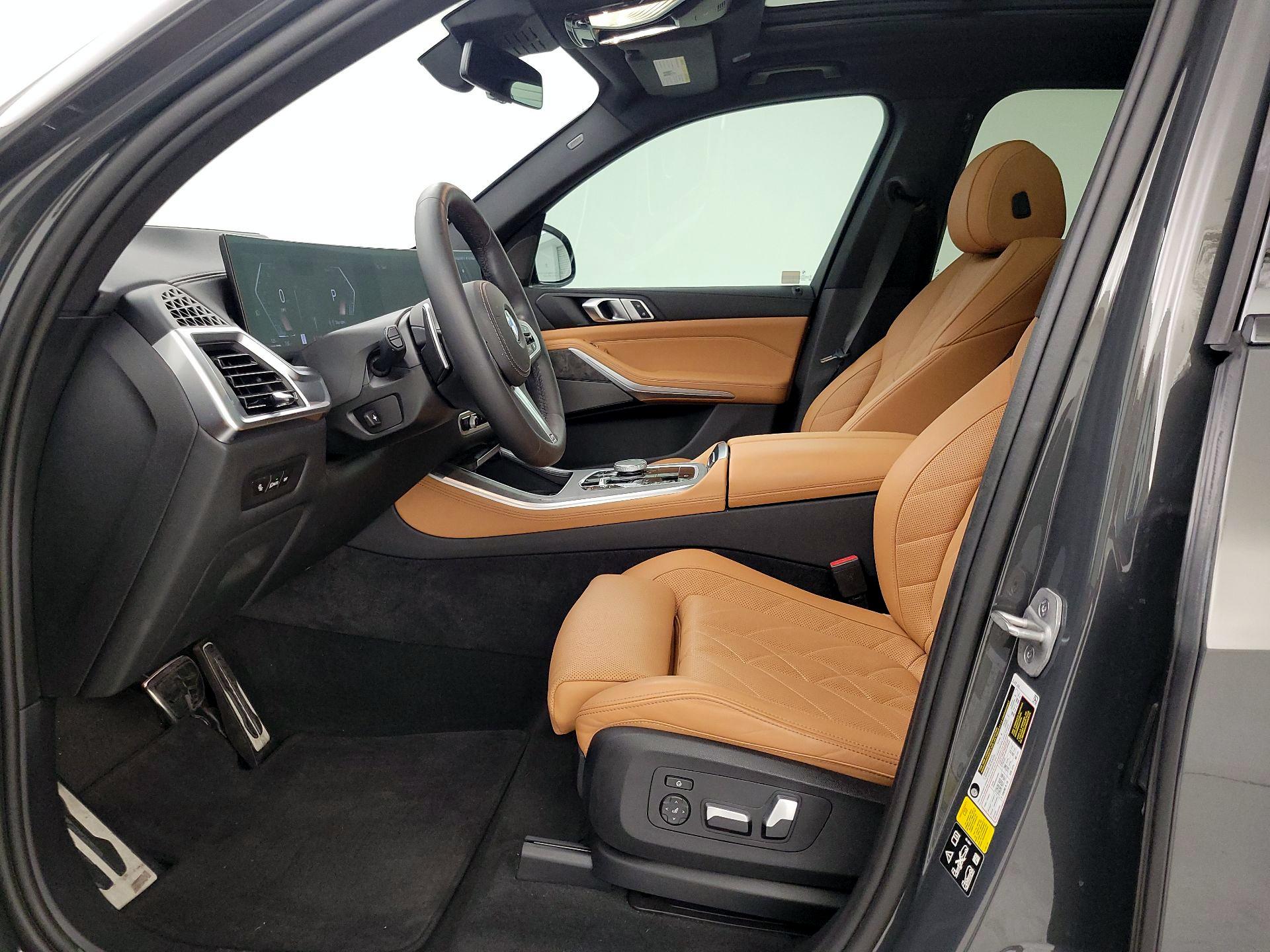 Thumbnail: 2024 BMW X5 - 11