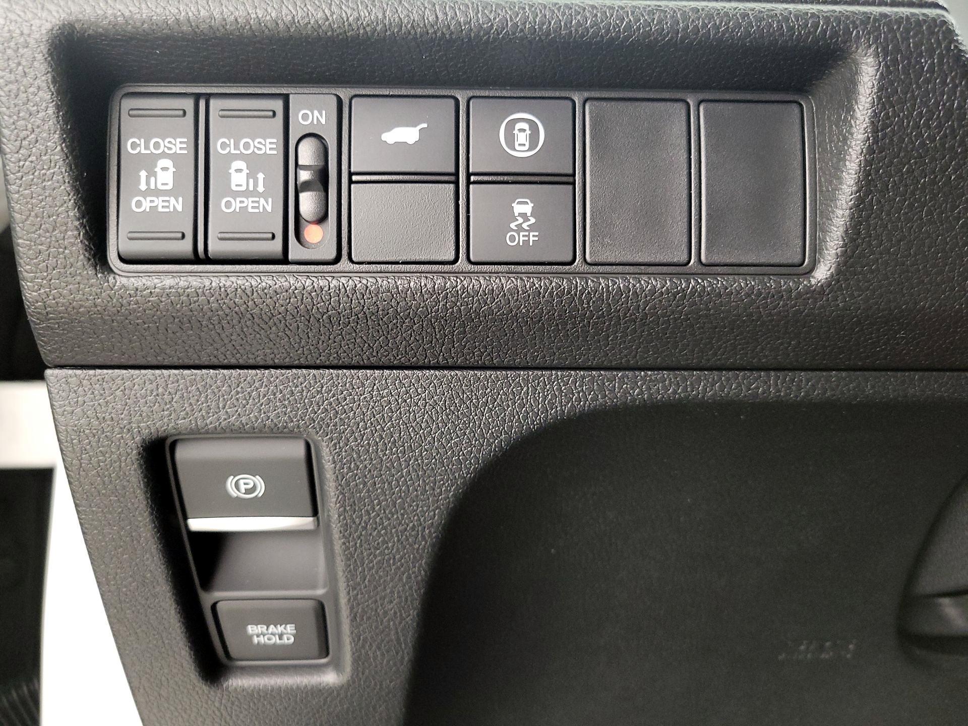 Thumbnail: 2024 Honda Odyssey - 13