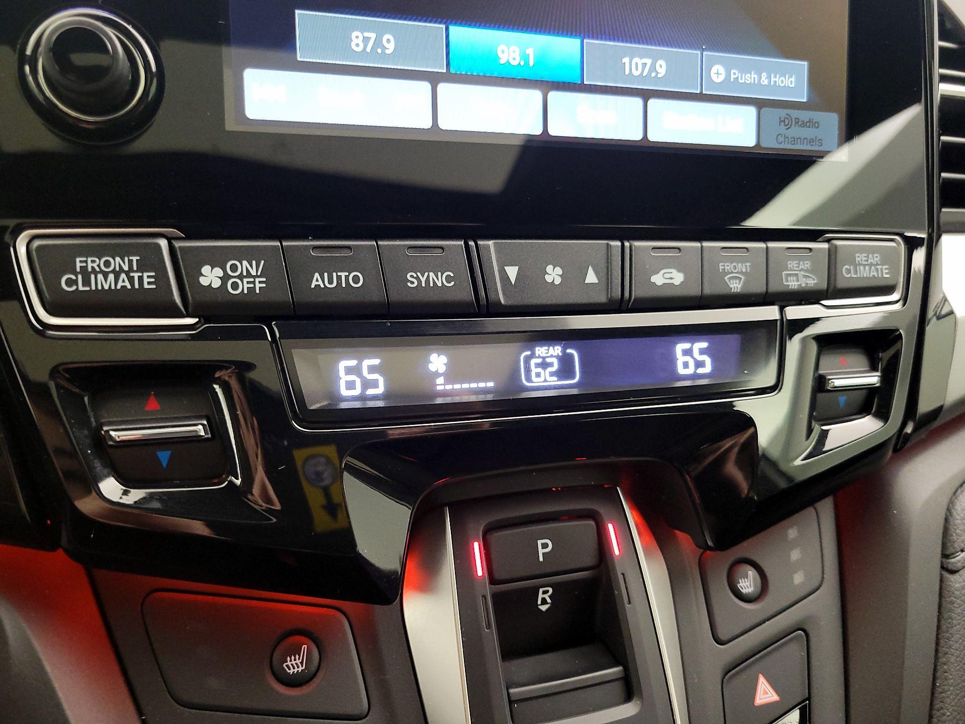 Thumbnail: 2024 Honda Odyssey - 16