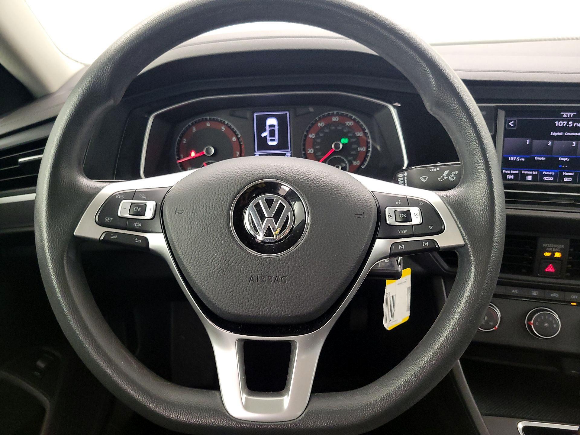 Thumbnail: 2020 Volkswagen Jetta - 10