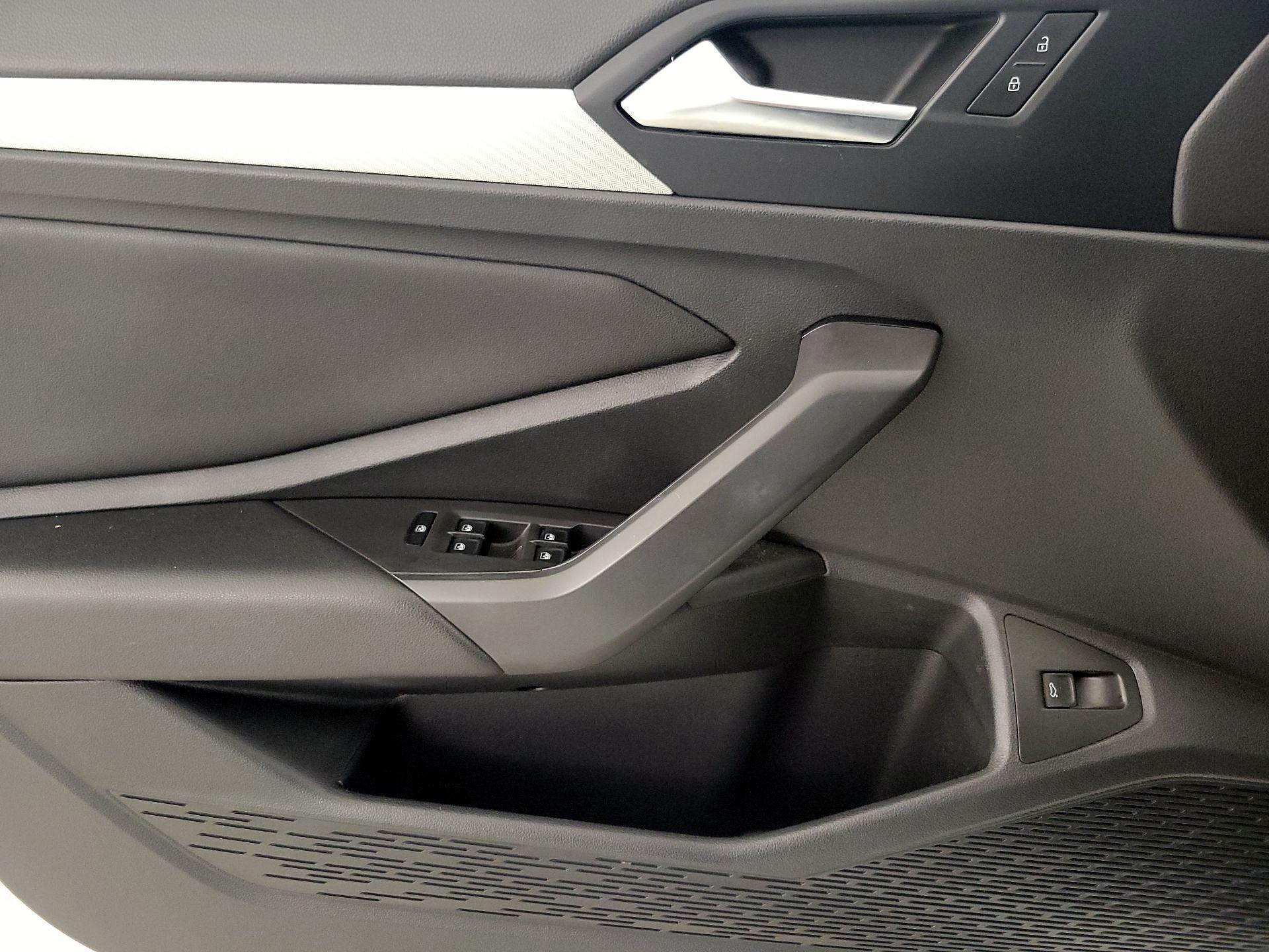 Thumbnail: 2020 Volkswagen Jetta - 12