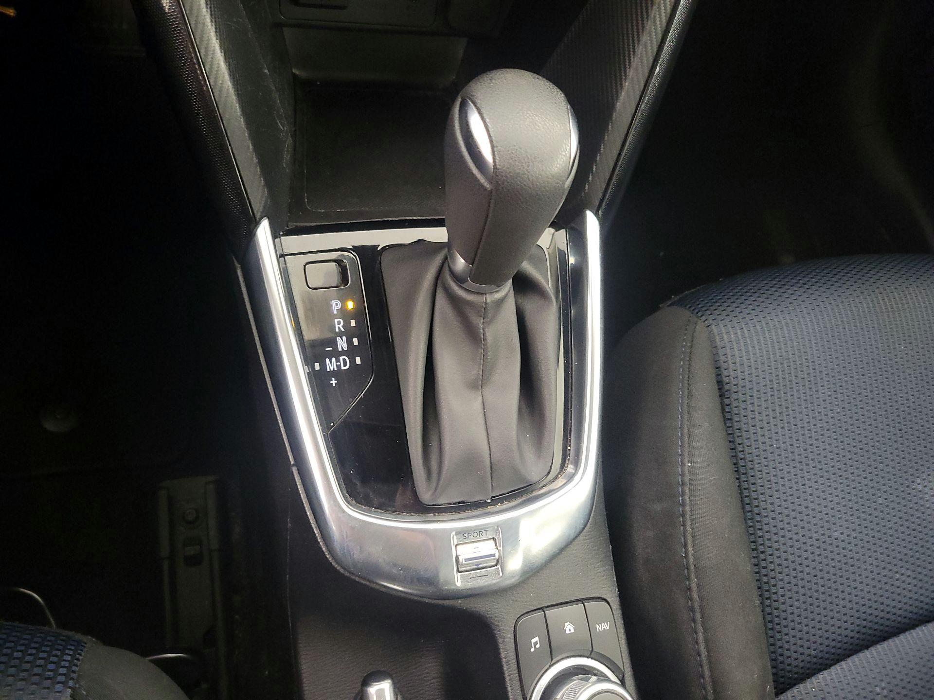 Thumbnail: 2017 Toyota Yaris iA - 17