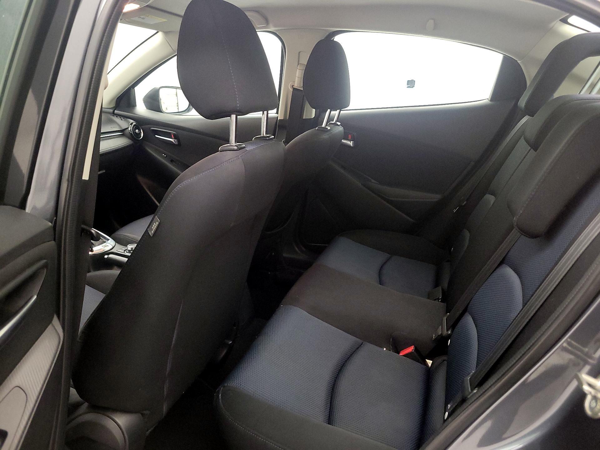 Thumbnail: 2017 Toyota Yaris iA - 19