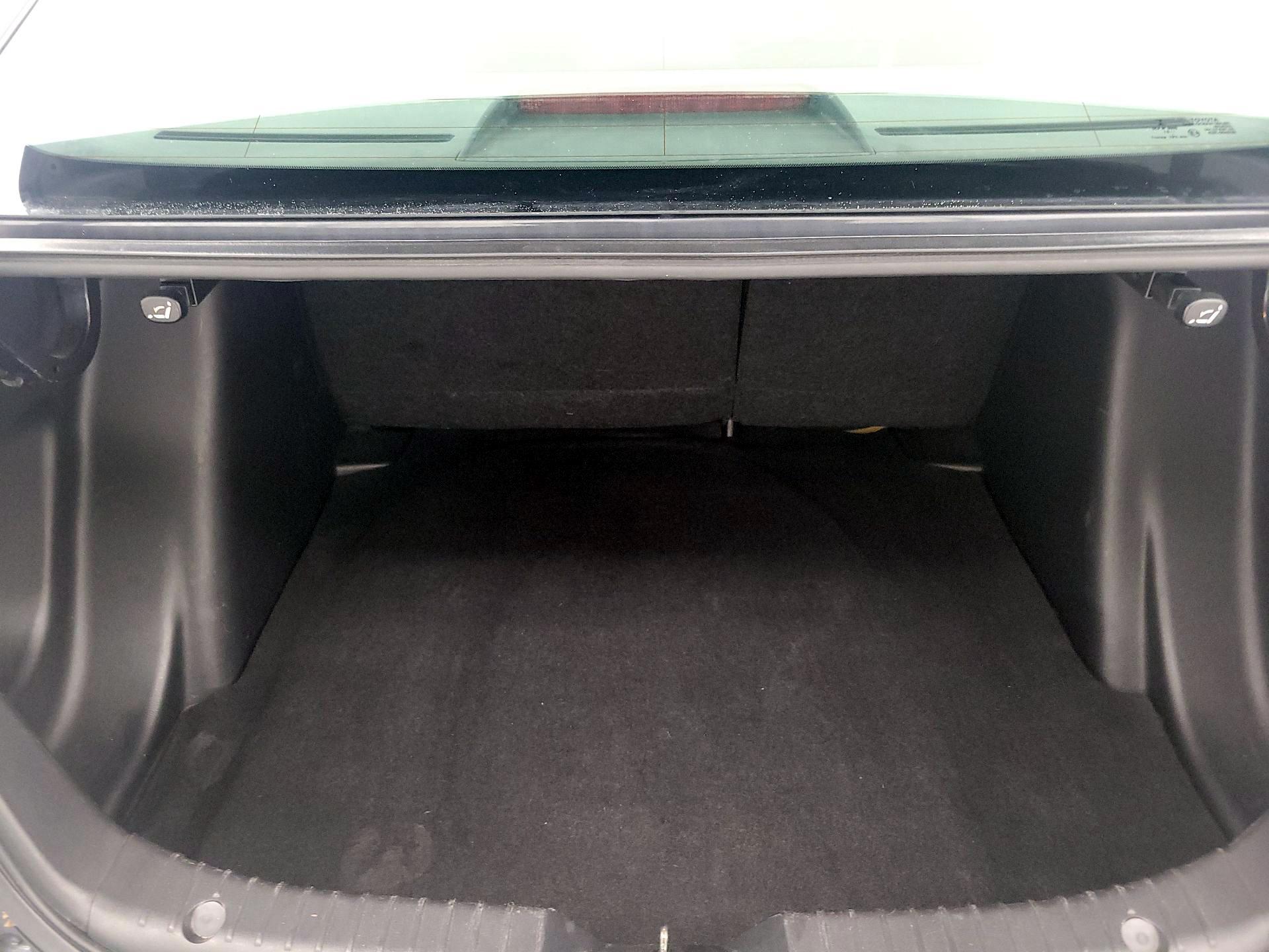 Thumbnail: 2017 Toyota Yaris iA - 20